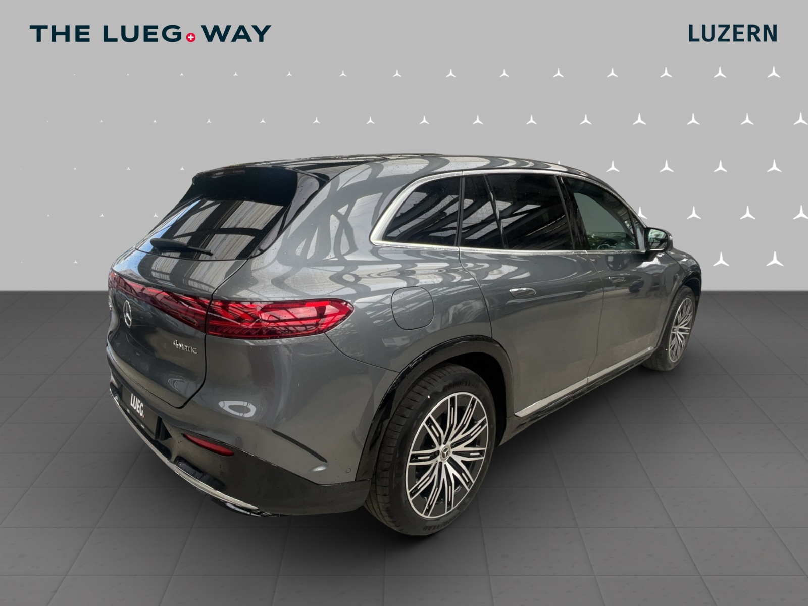 MERCEDES-BENZ EQS SUV 450 4Matic Executive Edition-image-5
