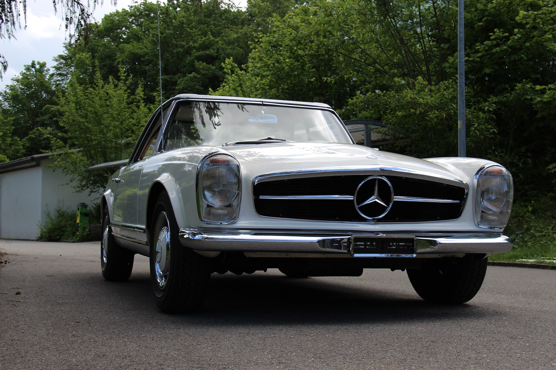 MERCEDES-BENZ 230 Pagode-image-3