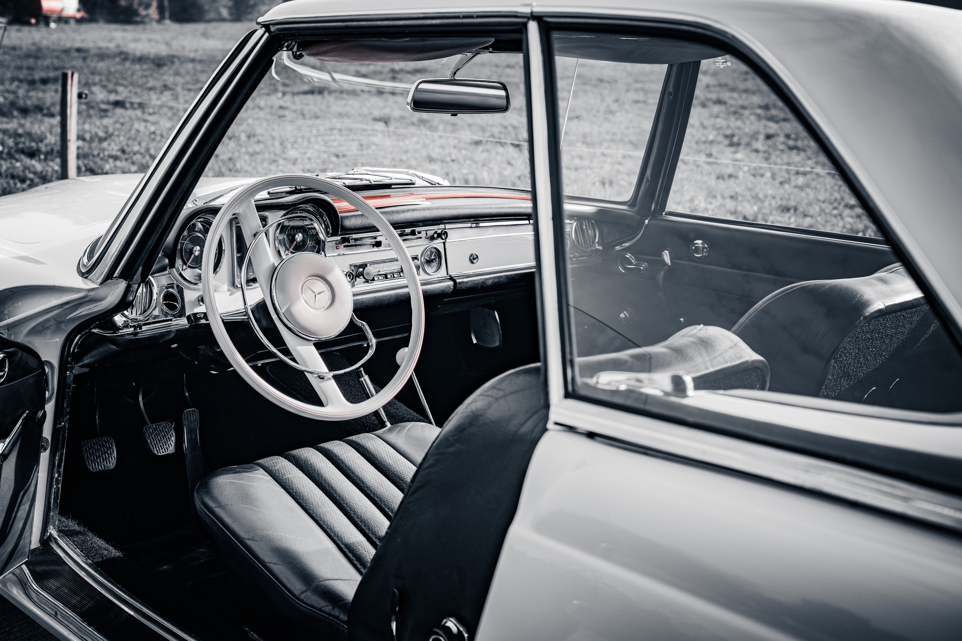 MERCEDES-BENZ 230 Pagode-image-4