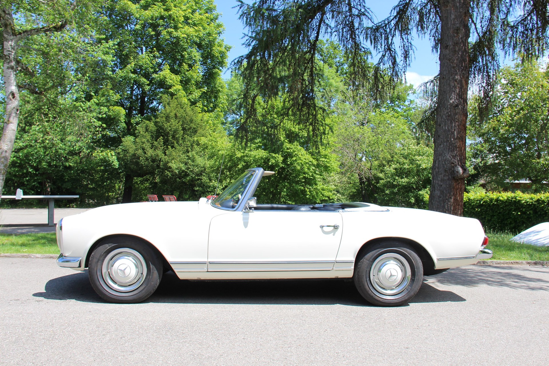 MERCEDES-BENZ 230 Pagode-image-11