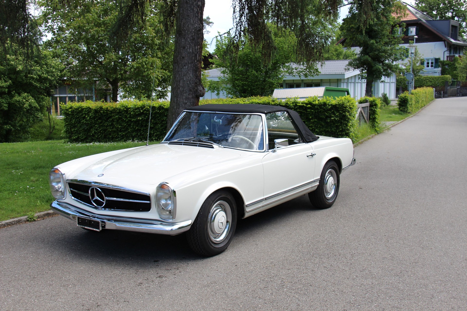 MERCEDES-BENZ 230 Pagode-image-13