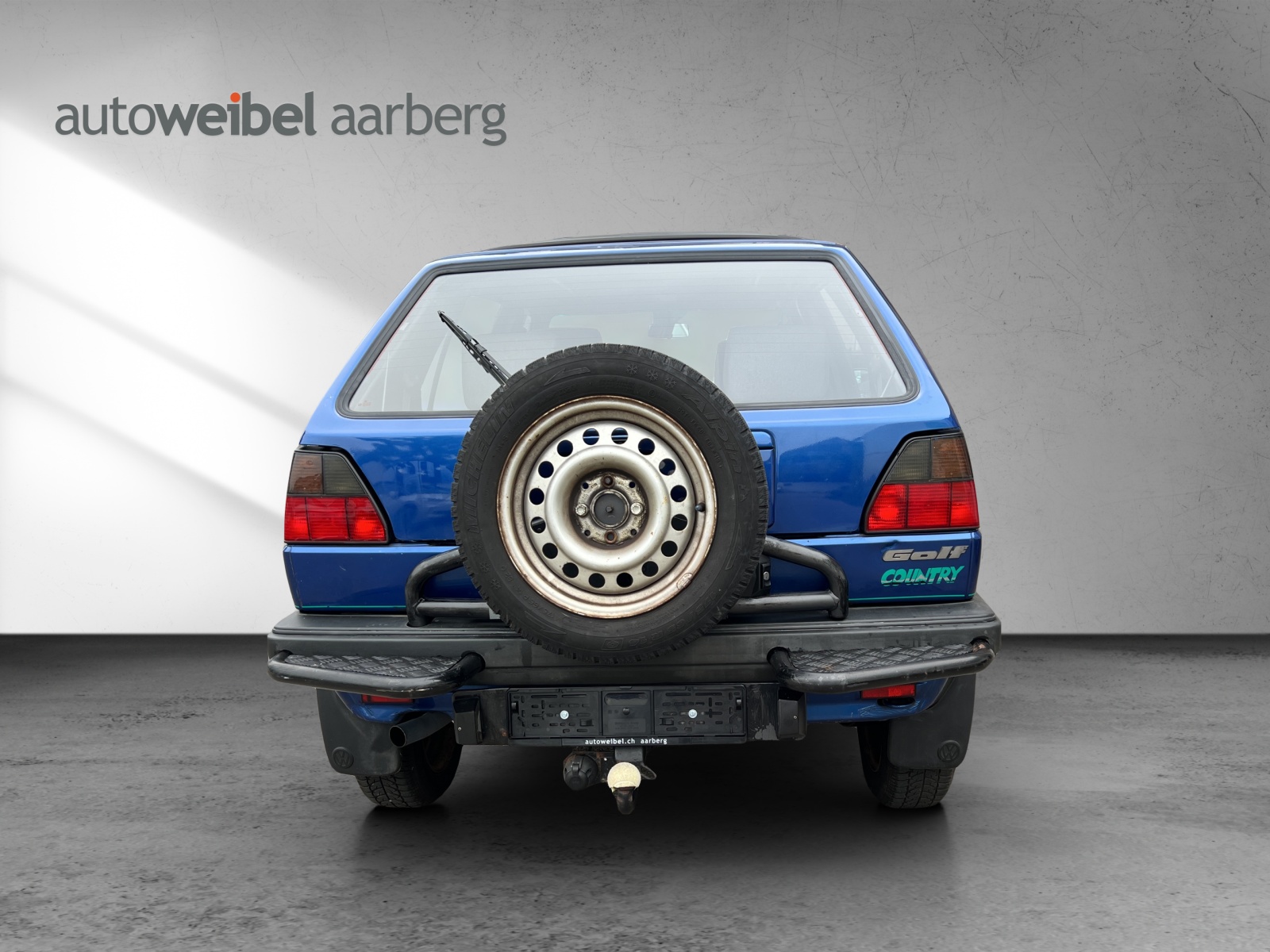 VW Country-showroom-element-2