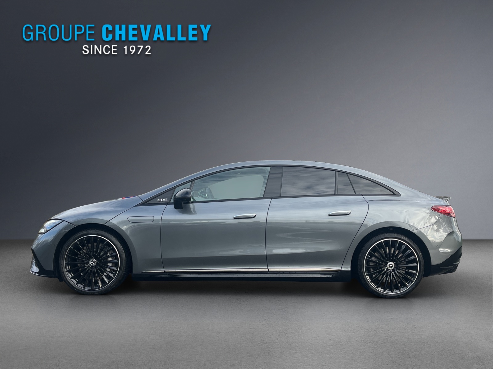 MERCEDES-BENZ EQE 350 4 Matic Exe. Ed.-showroom-element-2