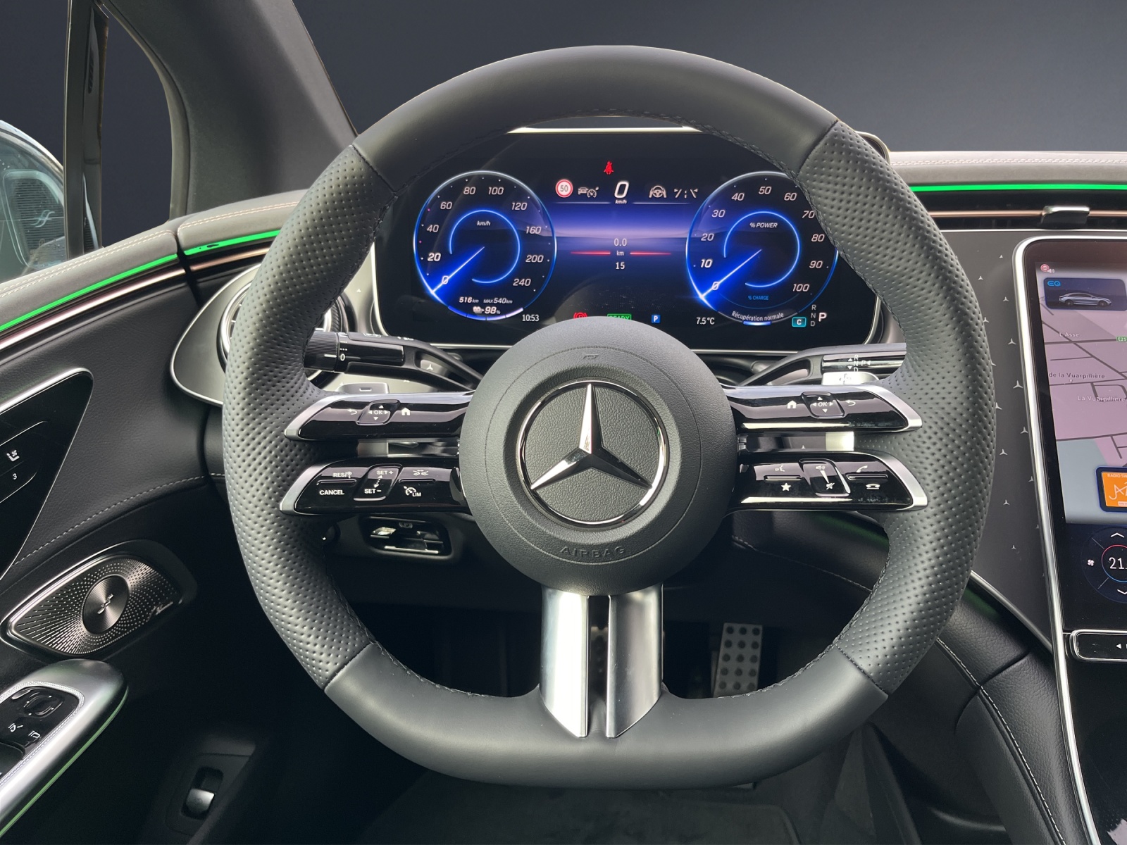 MERCEDES-BENZ EQE 350 4 Matic Exe. Ed.-image-13
