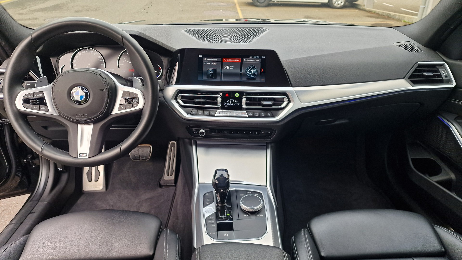 BMW M340i xDrive-image-16