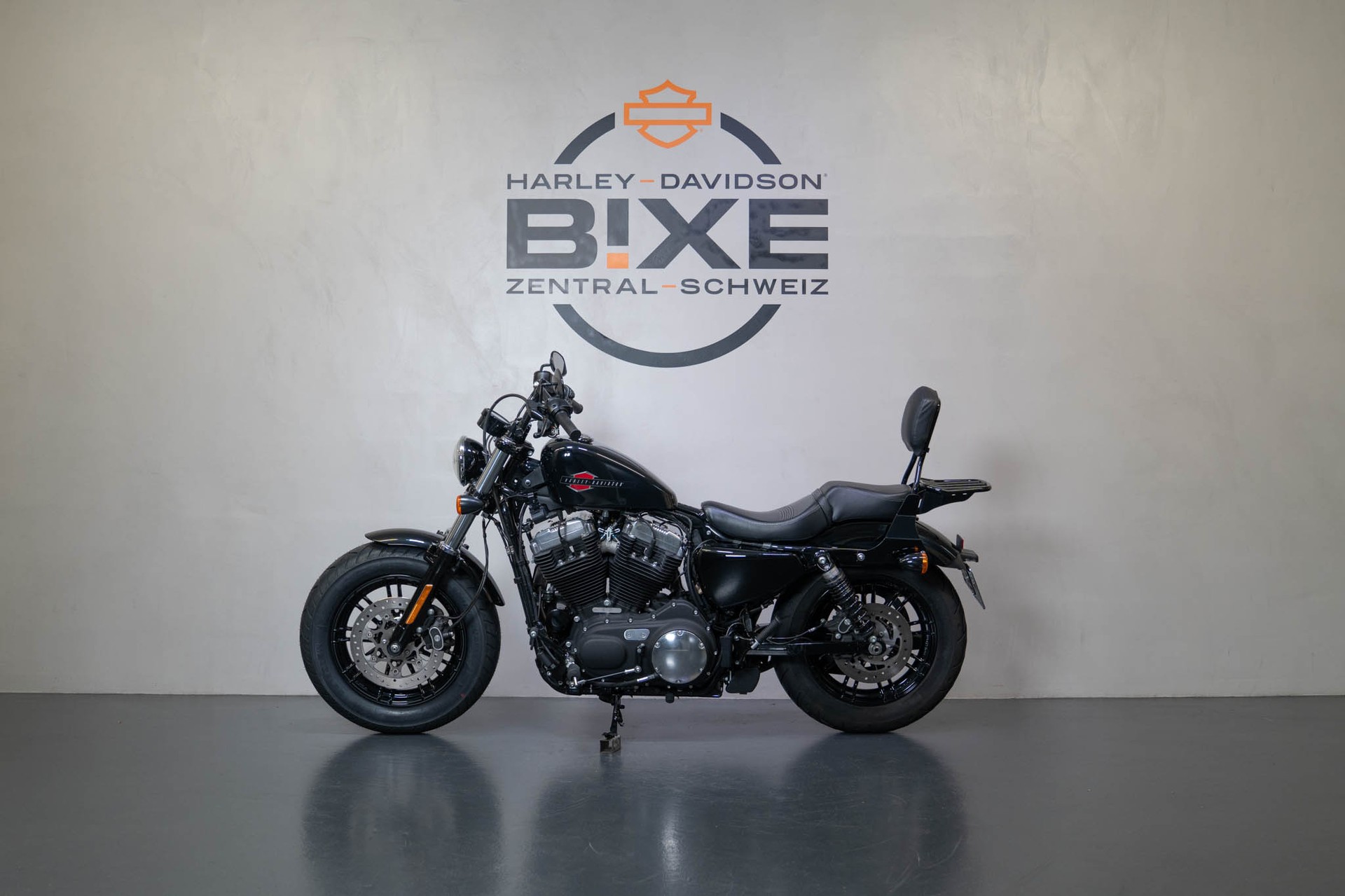 HARLEY-DAVIDSON XL 1200 X Forty Eight-image-1