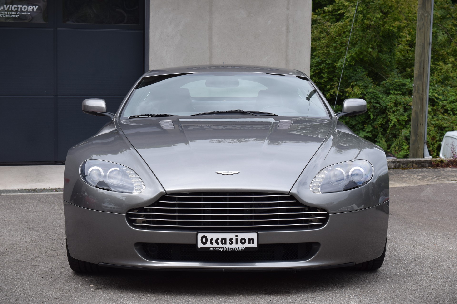 ASTON MARTIN V8 Vantage 4.3-image-5
