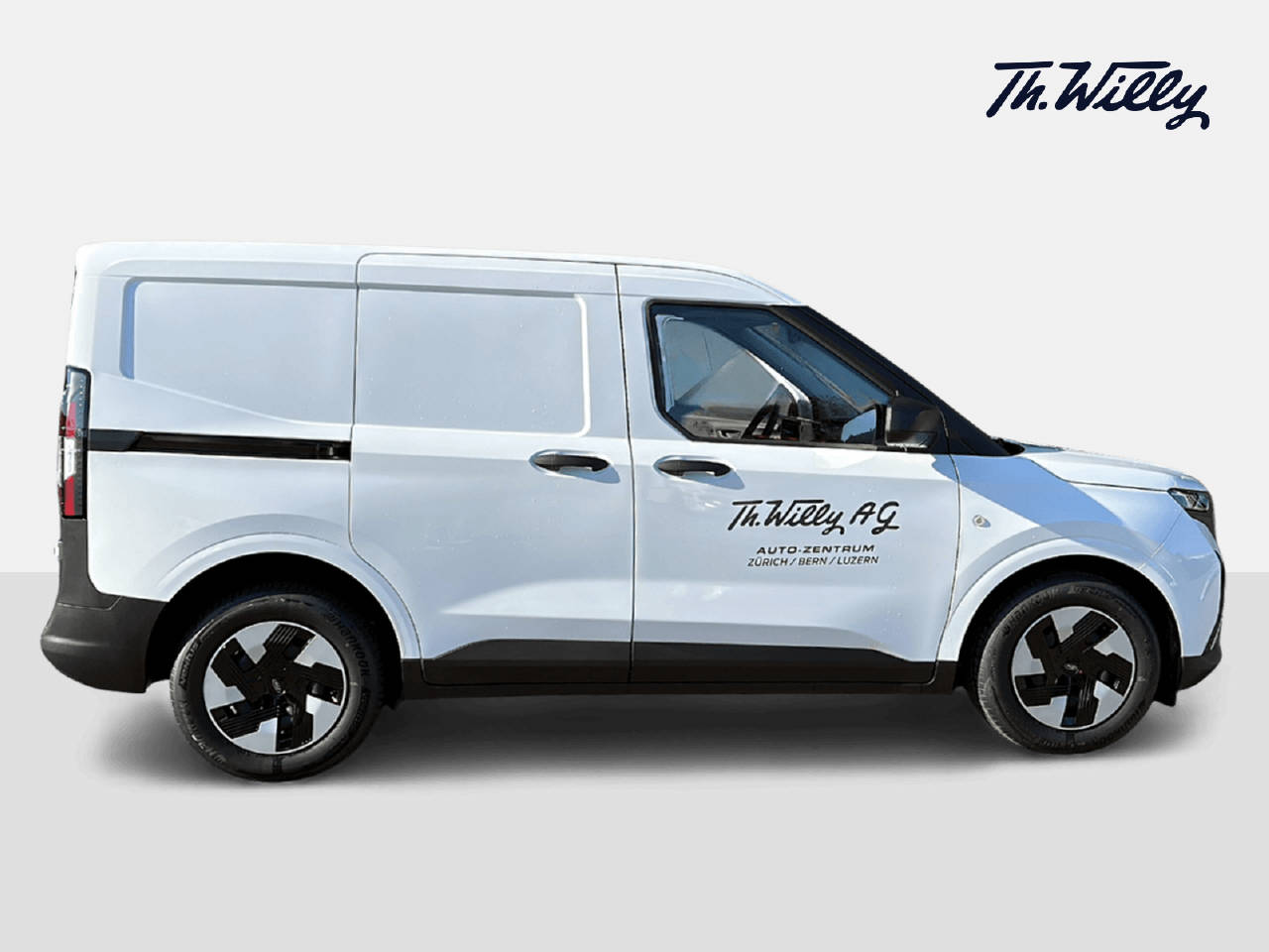 FORD E-Transit Courier Van Trend-image-5
