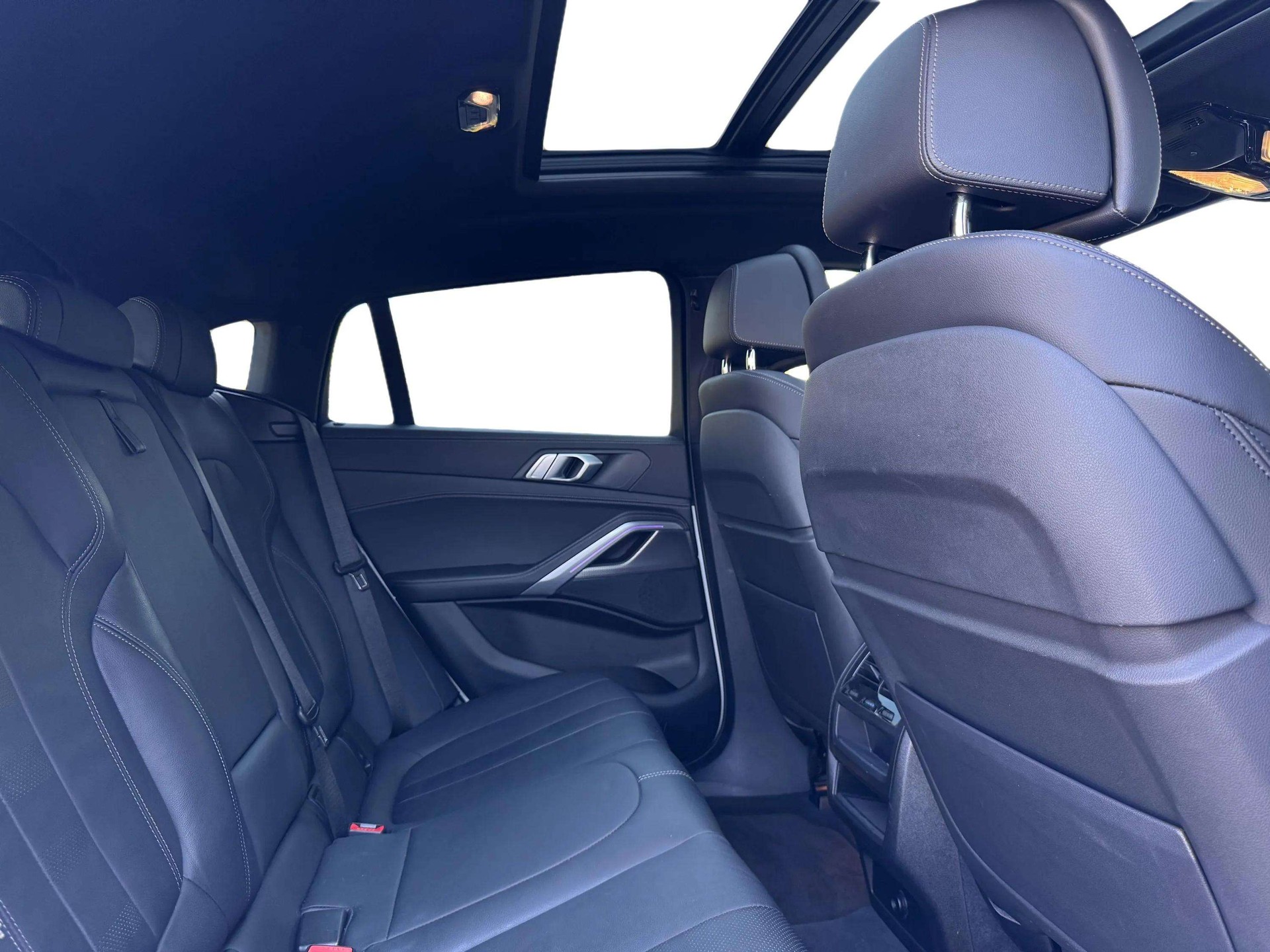 BMW X6 xDrive 48V 30d M Sport Steptronic-image-15