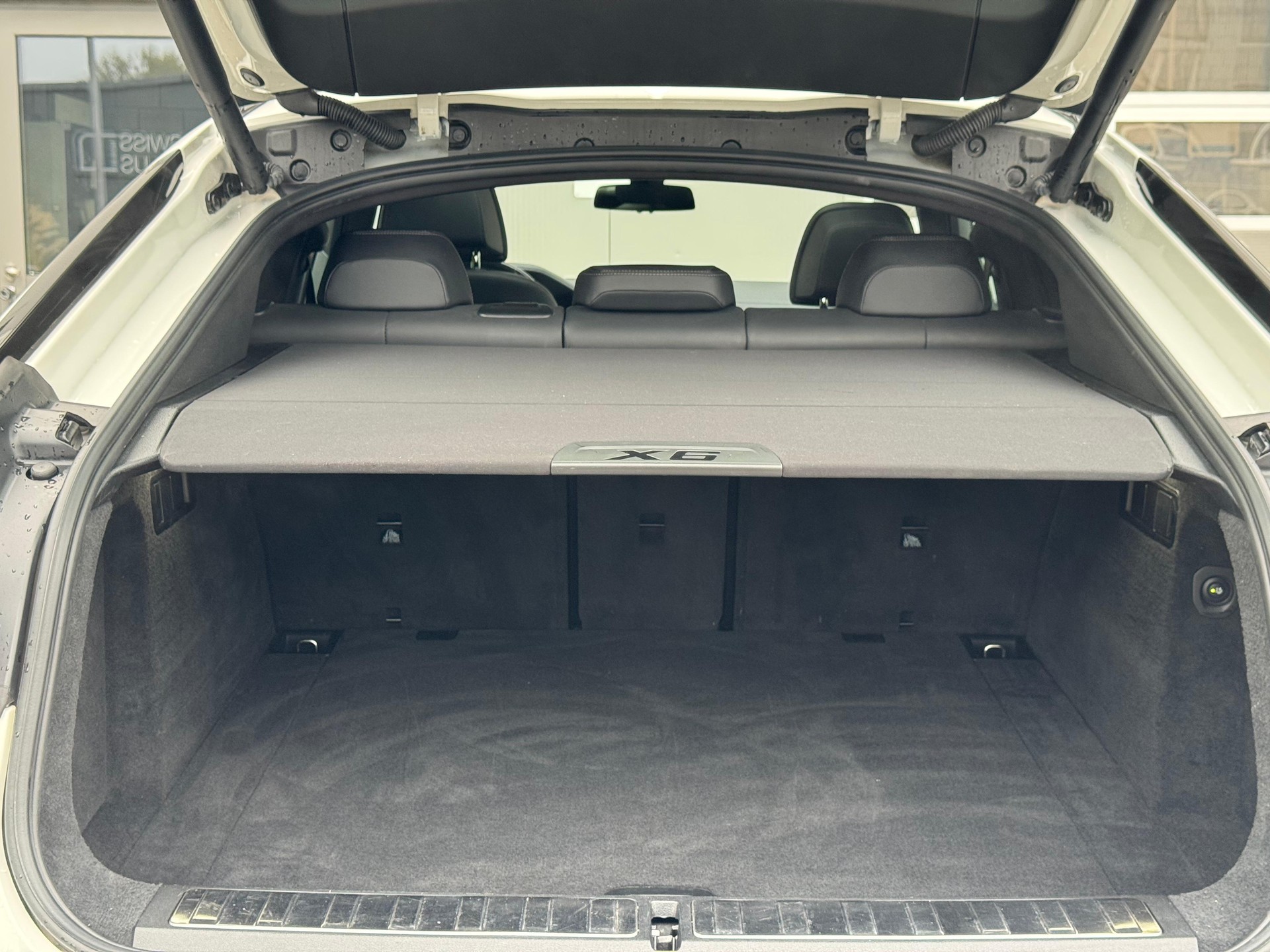 BMW X6 xDrive 48V 30d M Sport Steptronic-image-18