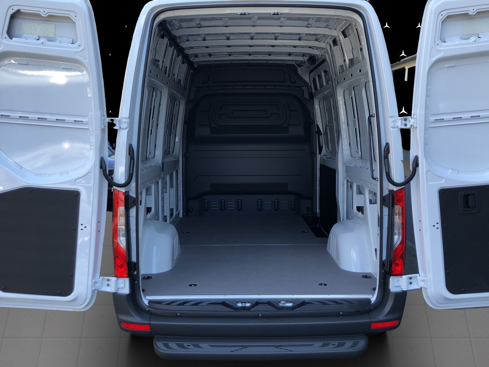 MERCEDES-BENZ Sprinter 315 CDI Standard-image-6