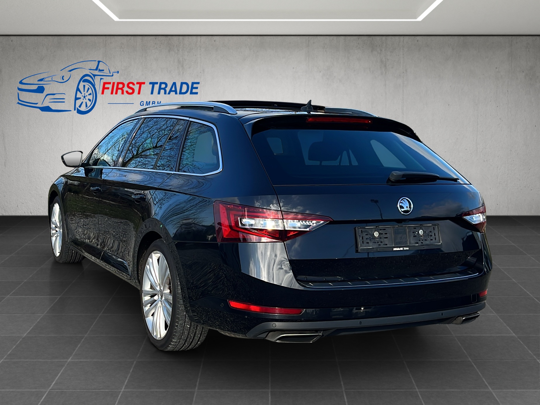 SKODA Superb Combi 2.0 TSI Style DSG 4x4-image-6