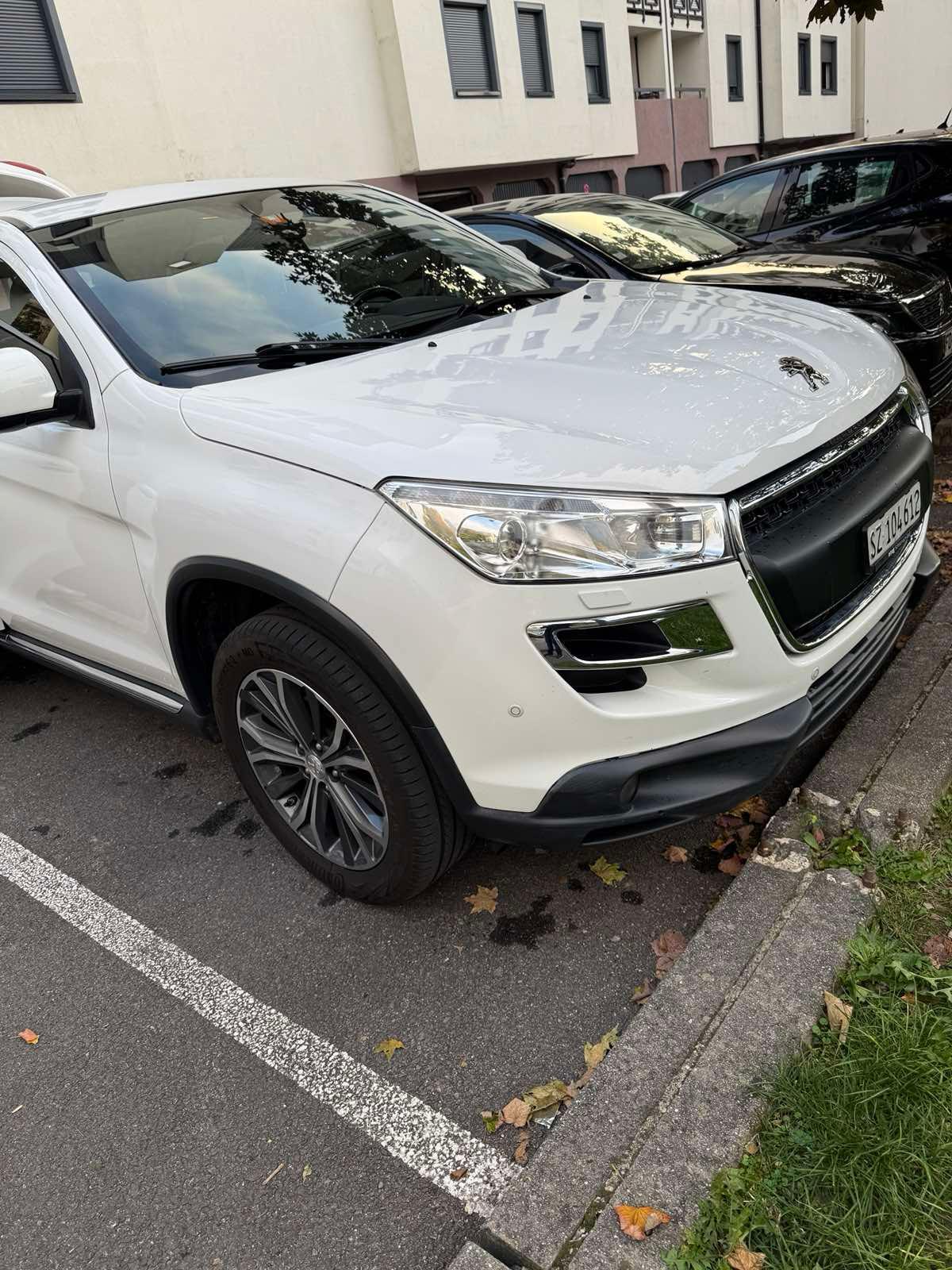 PEUGEOT 4008 1.6 HDi Active 4WD