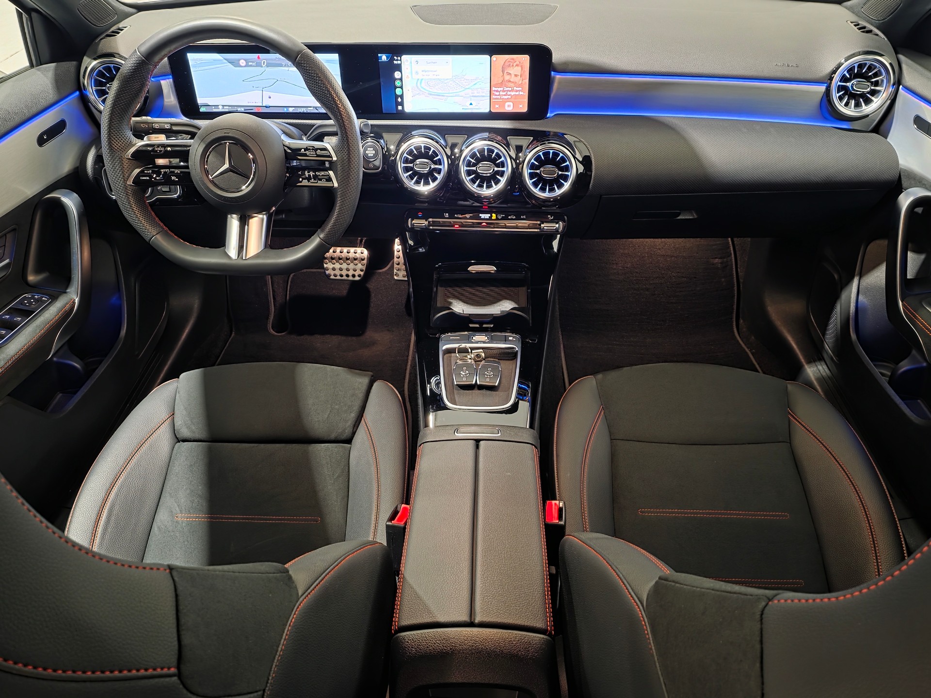 MERCEDES-BENZ A 180 Night Star AMG Line 7G-DCT-image-4