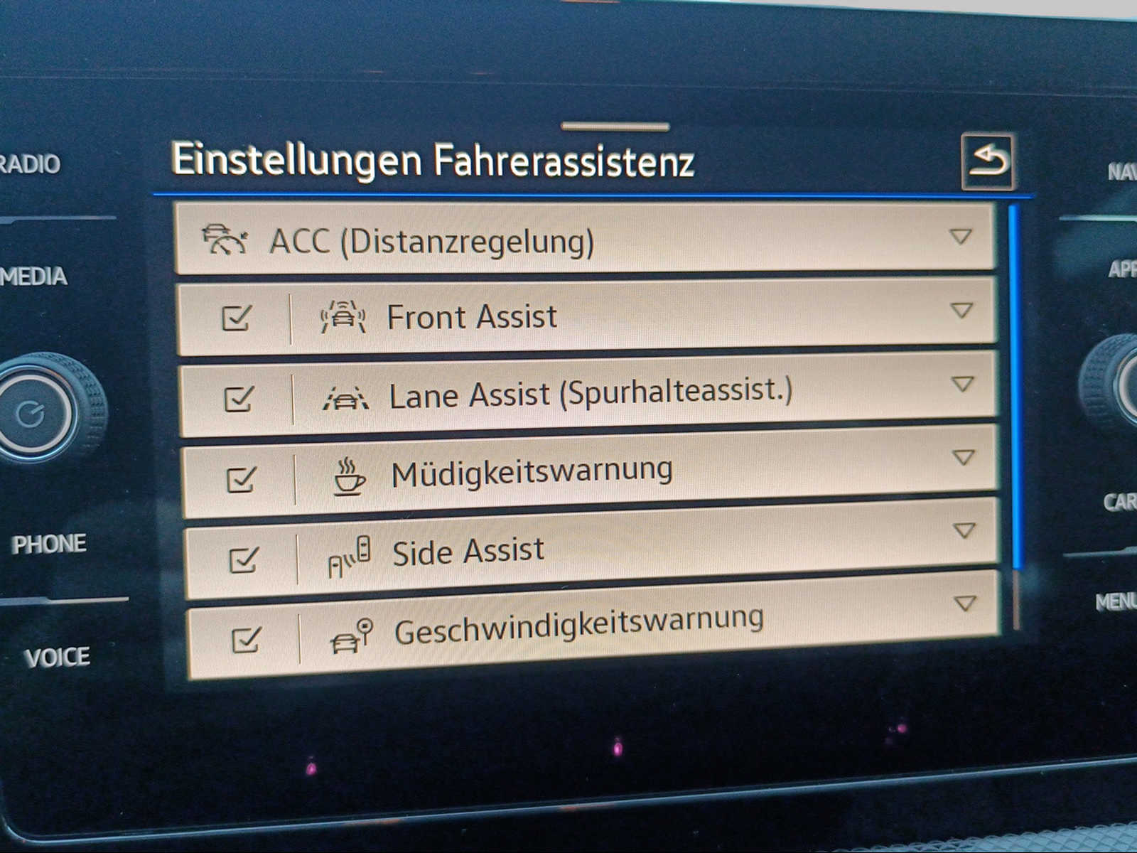 VW T-Cross 1.0 TSI EVO United DSG-image-14