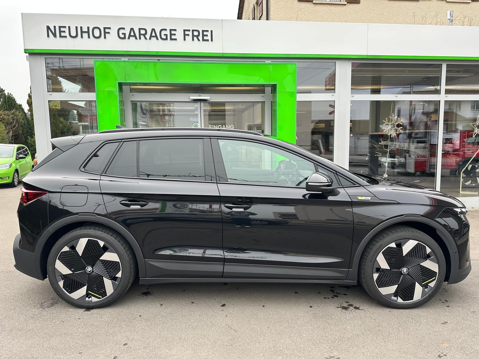 SKODA Elroq 85 RS 4x4-image-4