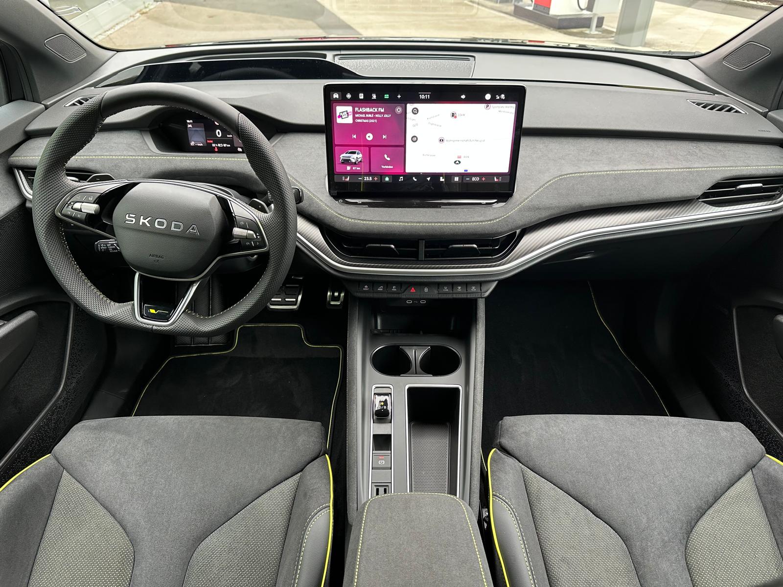 SKODA Elroq 85 RS 4x4-image-16