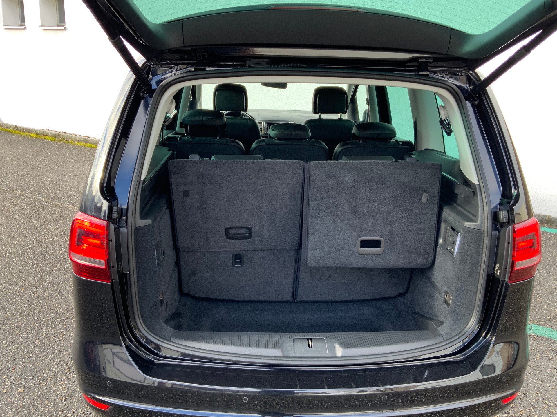 VW Sharan 2.0 TDI BMT Highline 4Motion DSG-image-8