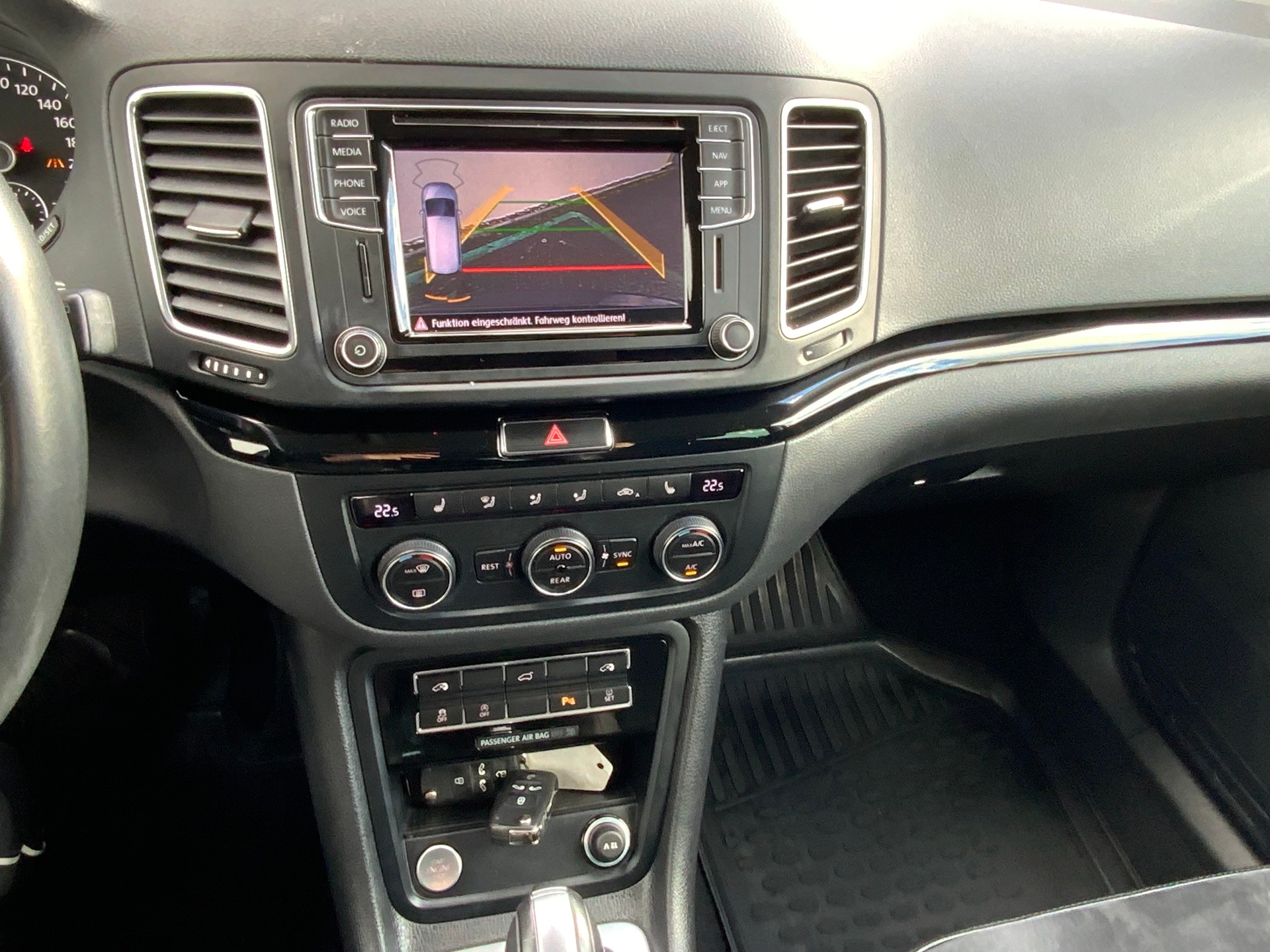VW Sharan 2.0 TDI BMT Highline 4Motion DSG-image-14
