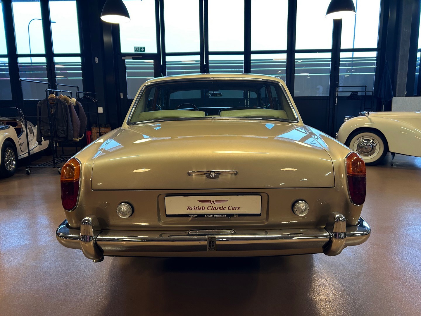 ROLLS-ROYCE Silver Shadow Coupé-showroom-element-3