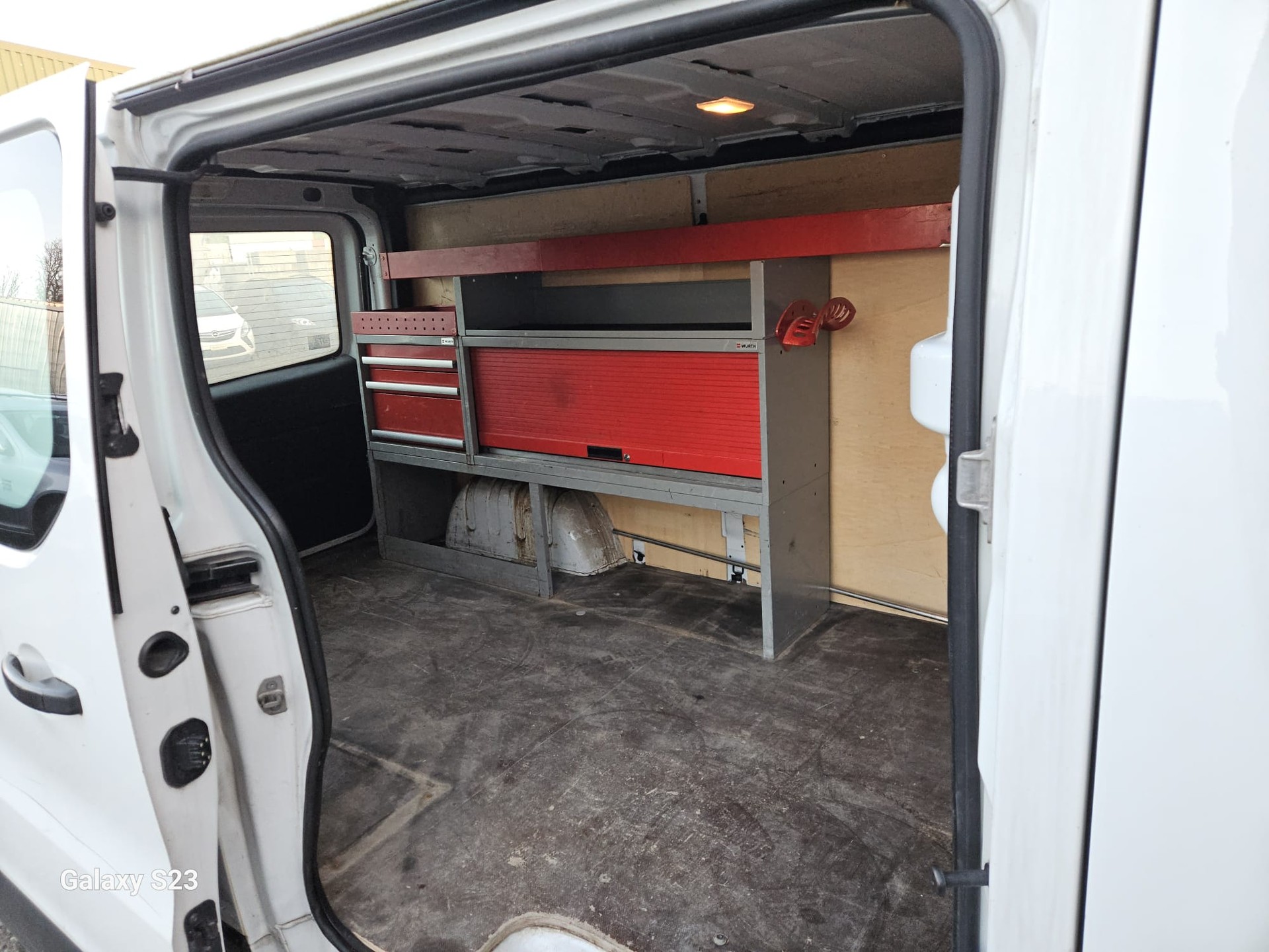 RENAULT Trafic 1.6 dCi 115 2.9t Business L2H1-image-11