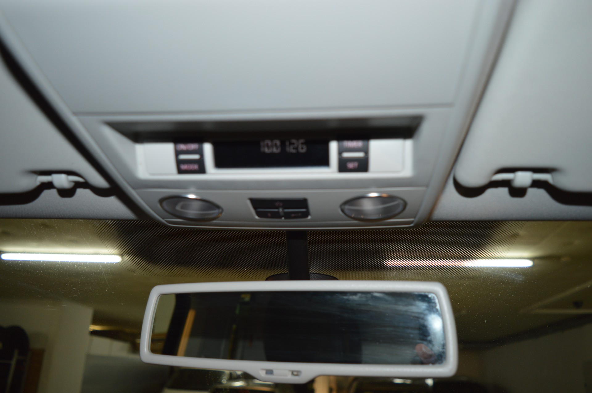 VW T5 Campingbus Multivan 2.0 Bi-TDI CR Highline DSG-image-20