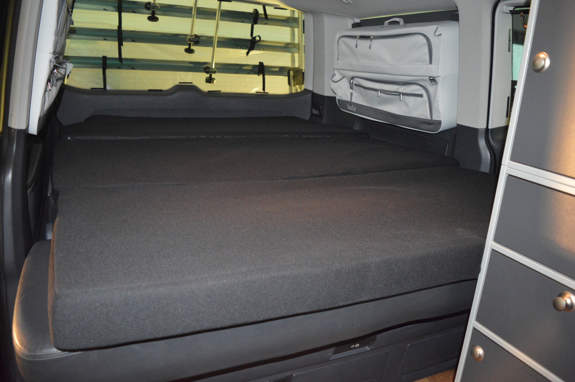 VW T5 Campingbus Multivan 2.0 Bi-TDI CR Highline DSG-image-28