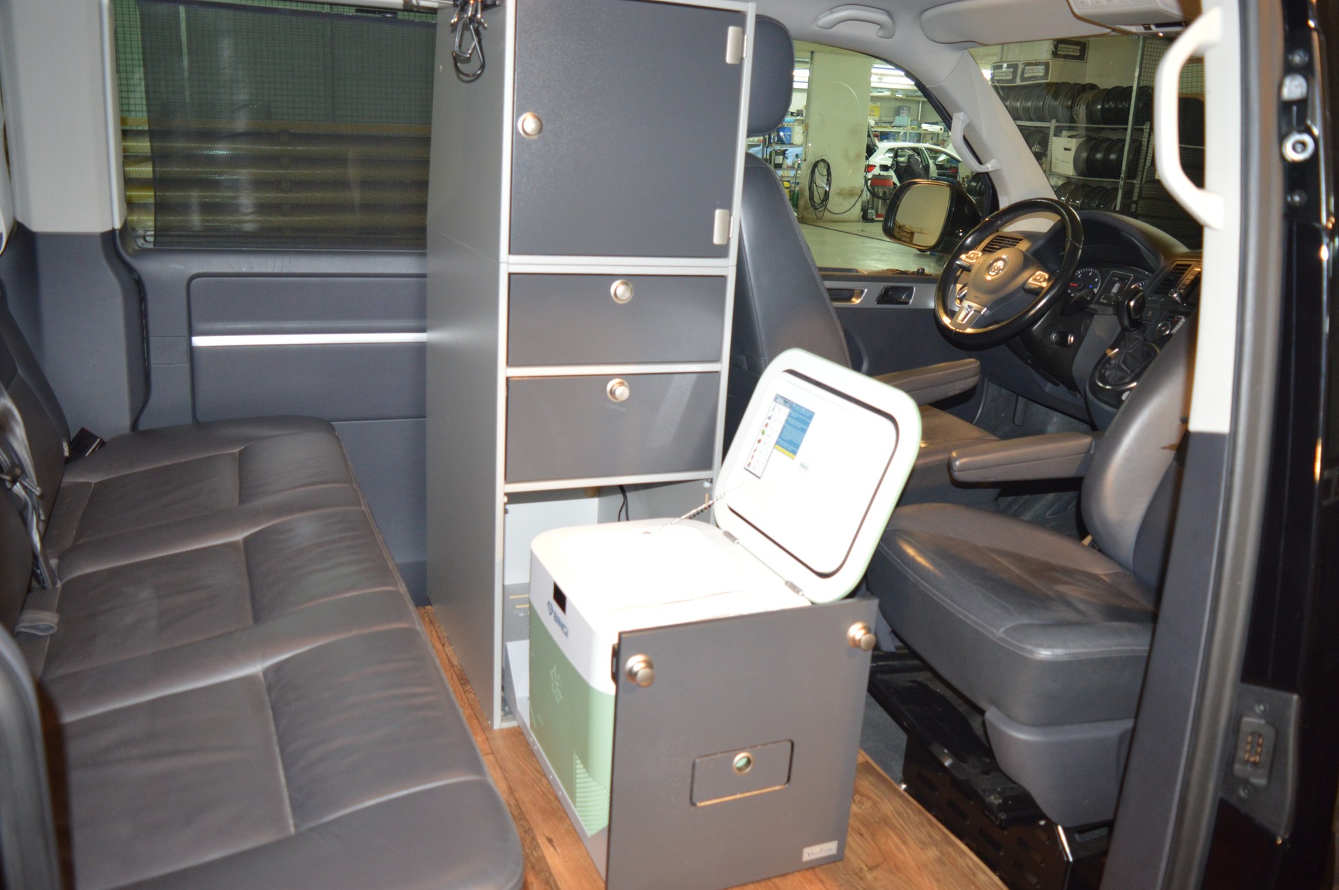 VW T5 Campingbus Multivan 2.0 Bi-TDI CR Highline DSG-image-27