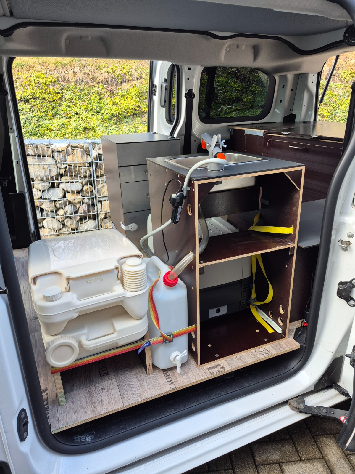 OPEL Vivaro Combi 1.5 CDTI Essentia s/s M-image-17