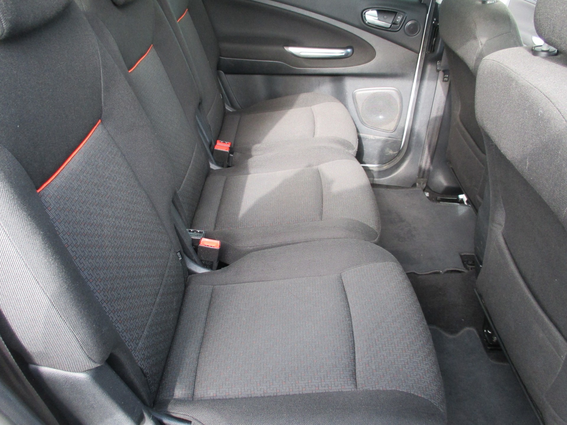 FORD S-Max 2.0i Carving-image-12