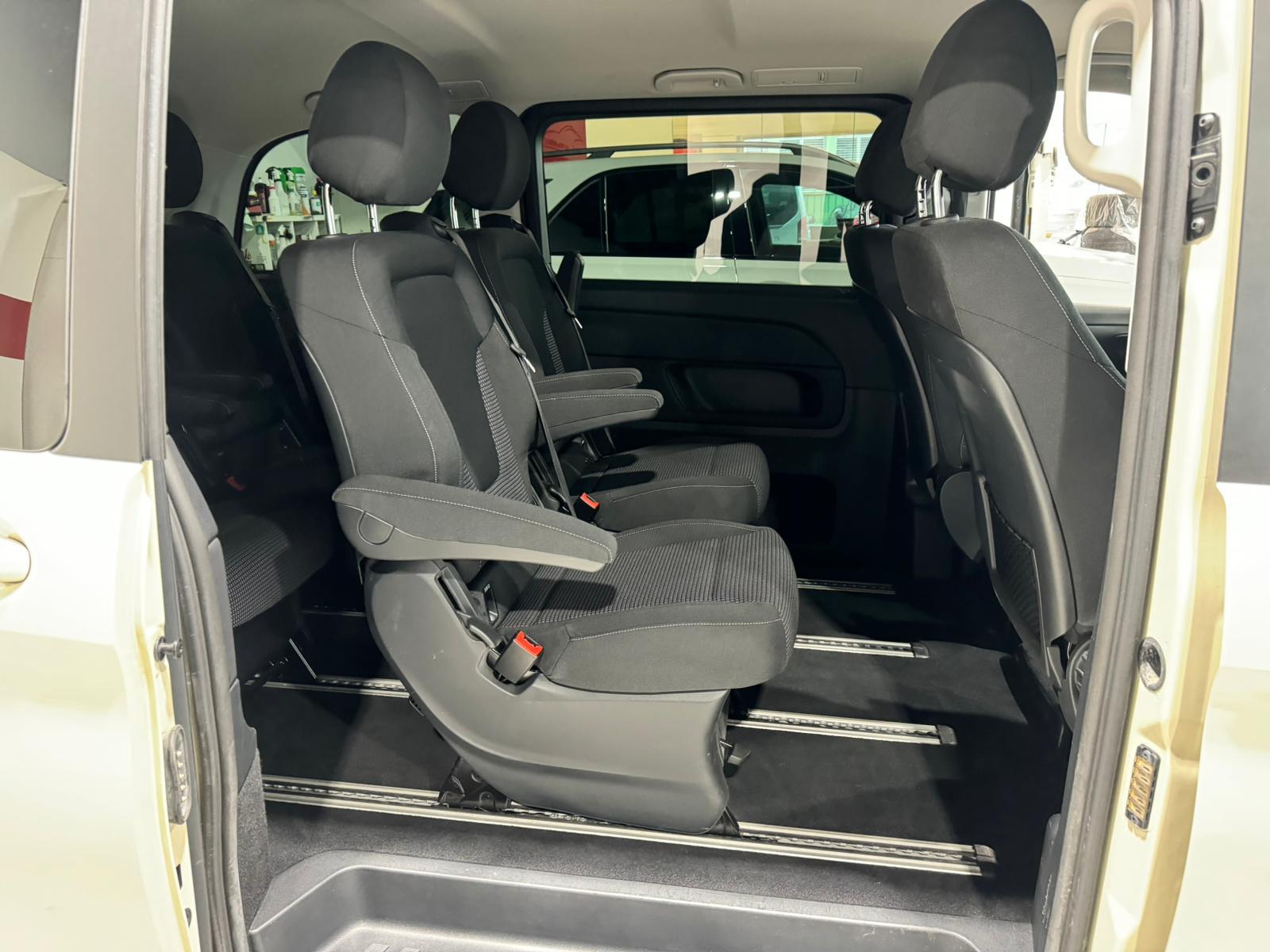 MERCEDES-BENZ V 220 d kurz 4matic Van CH FAHRZEUG-image-12