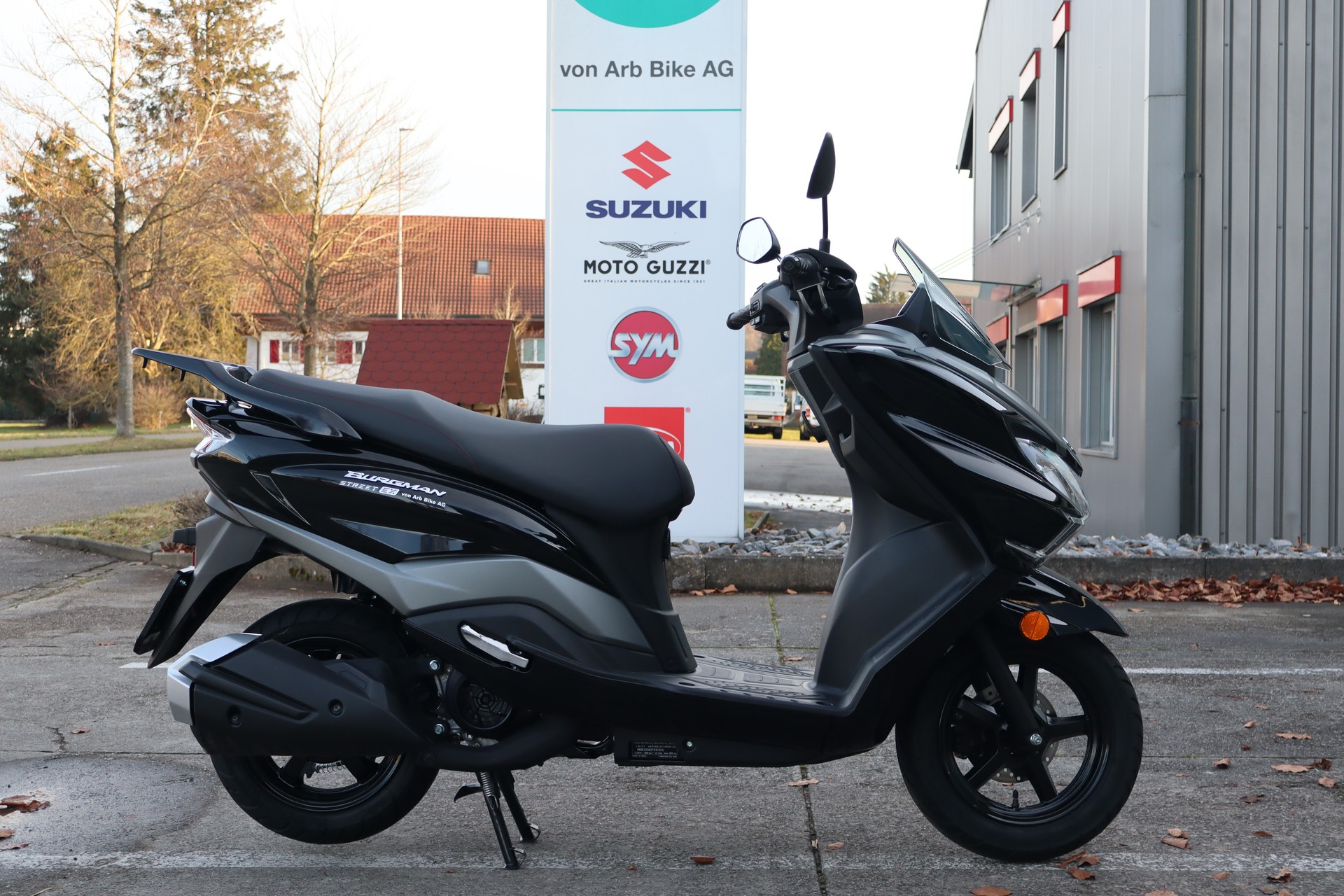 SUZUKI UB125 L Burgman-image-0