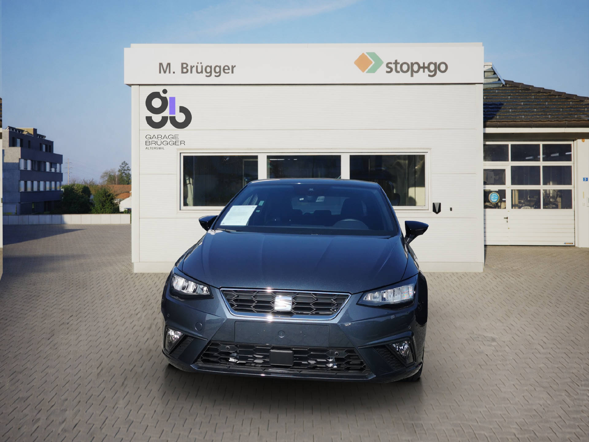 SEAT Ibiza 1.0 TSI 115 FR DSG-image-1
