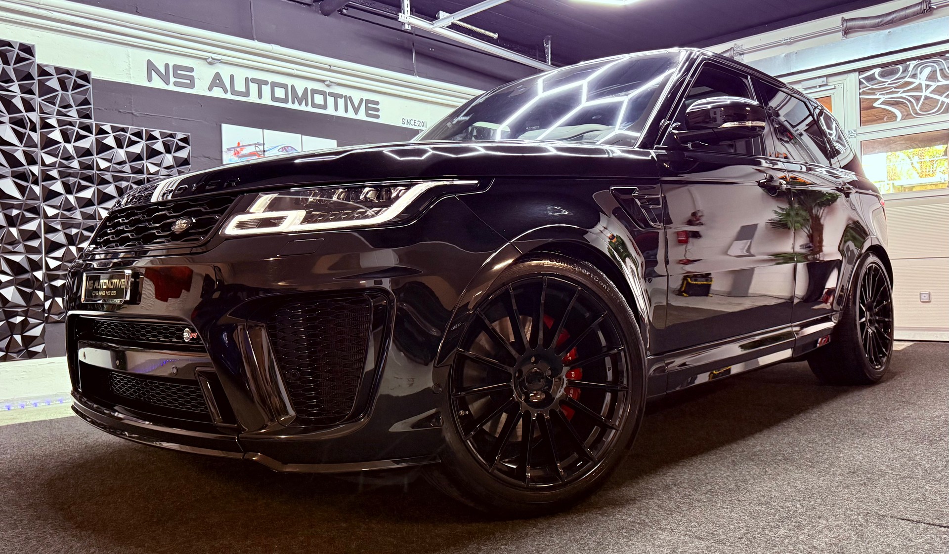 LAND ROVER Range Rover Sport 5.0 V8 S/C SVR Automatic-image-6