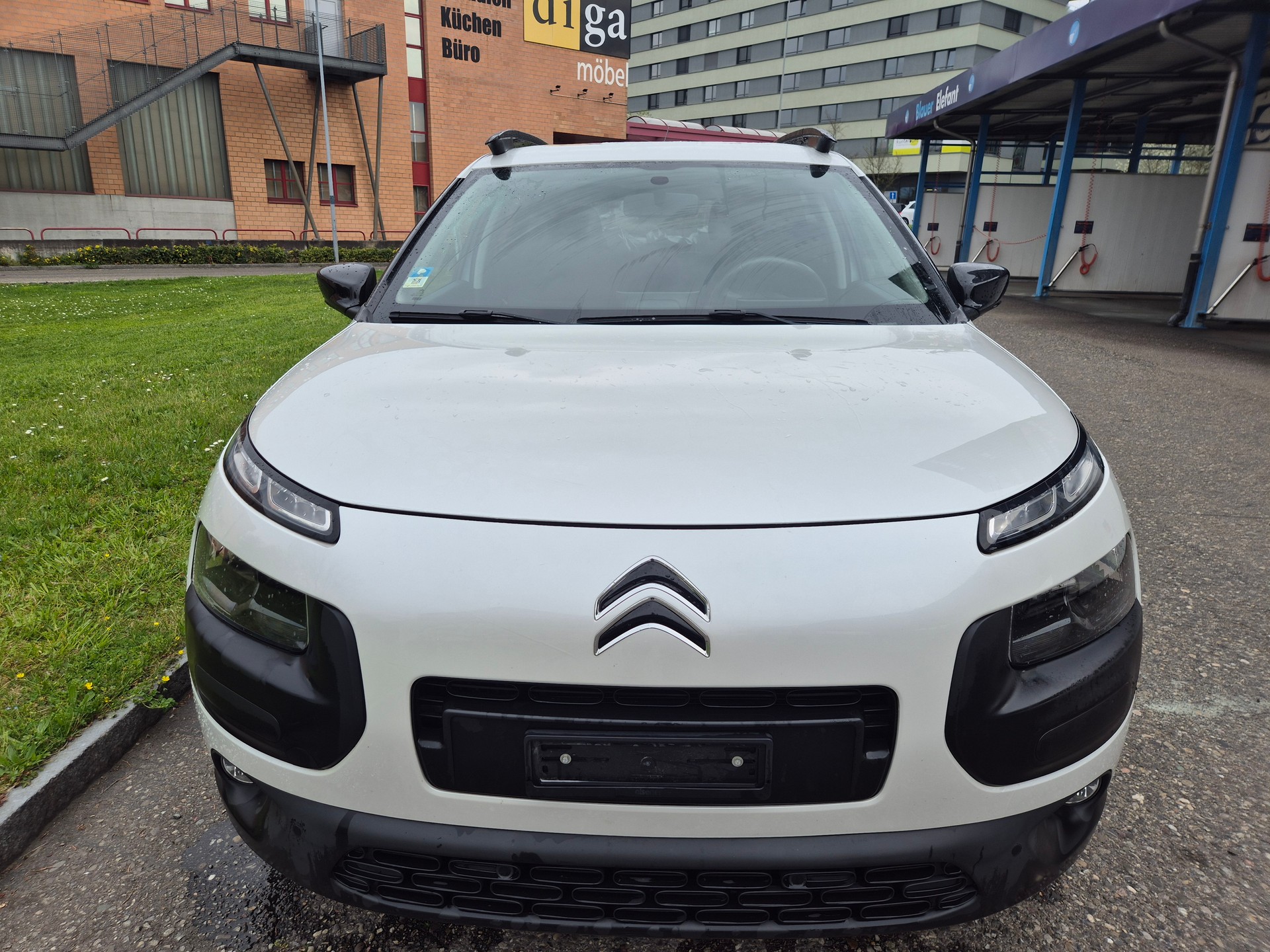 CITROEN C4 Cactus 1.2 e-THP Shine-image-2
