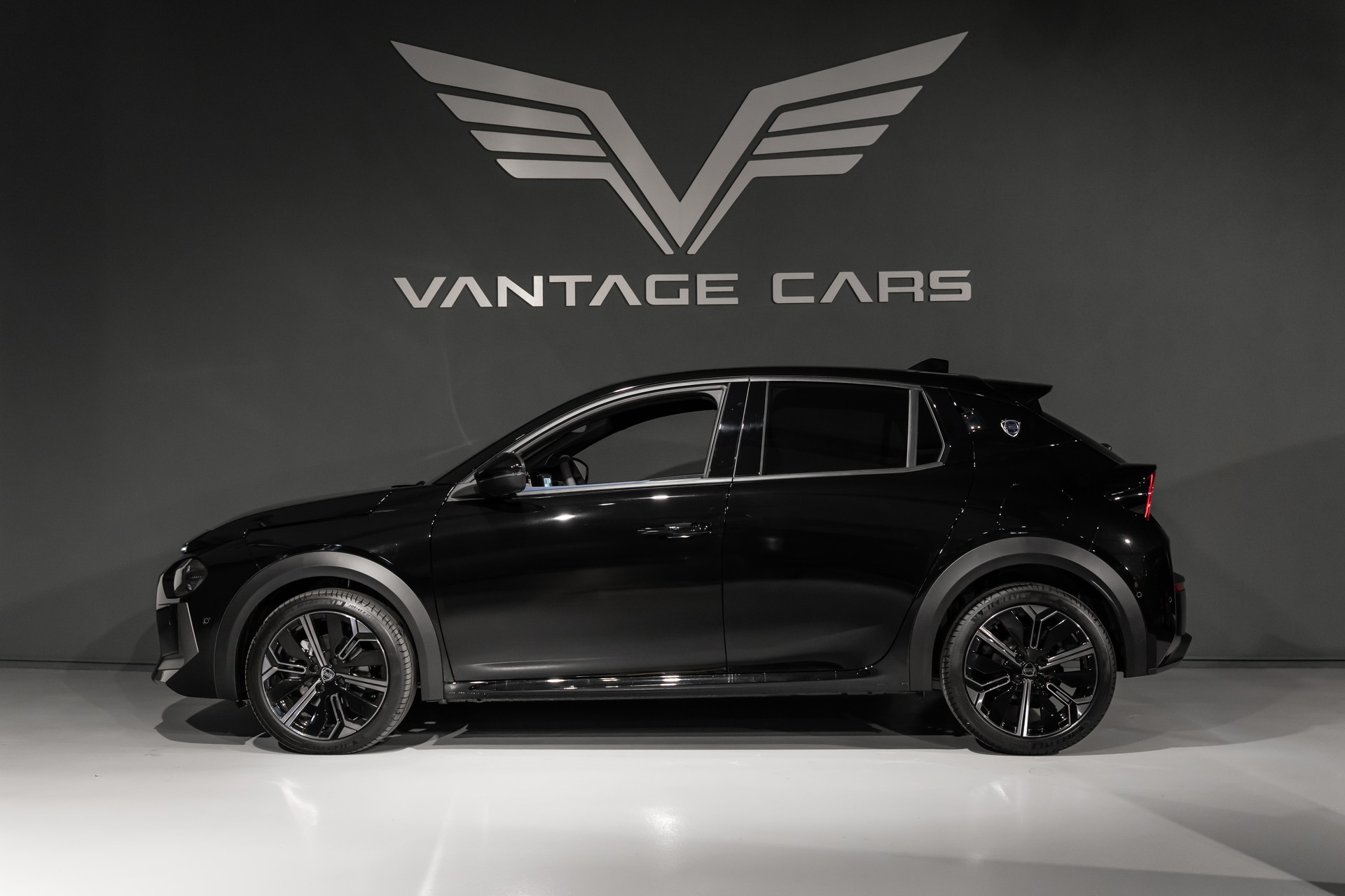 LANCIA Ypsilon 1.2 HF Line-showroom-element-2