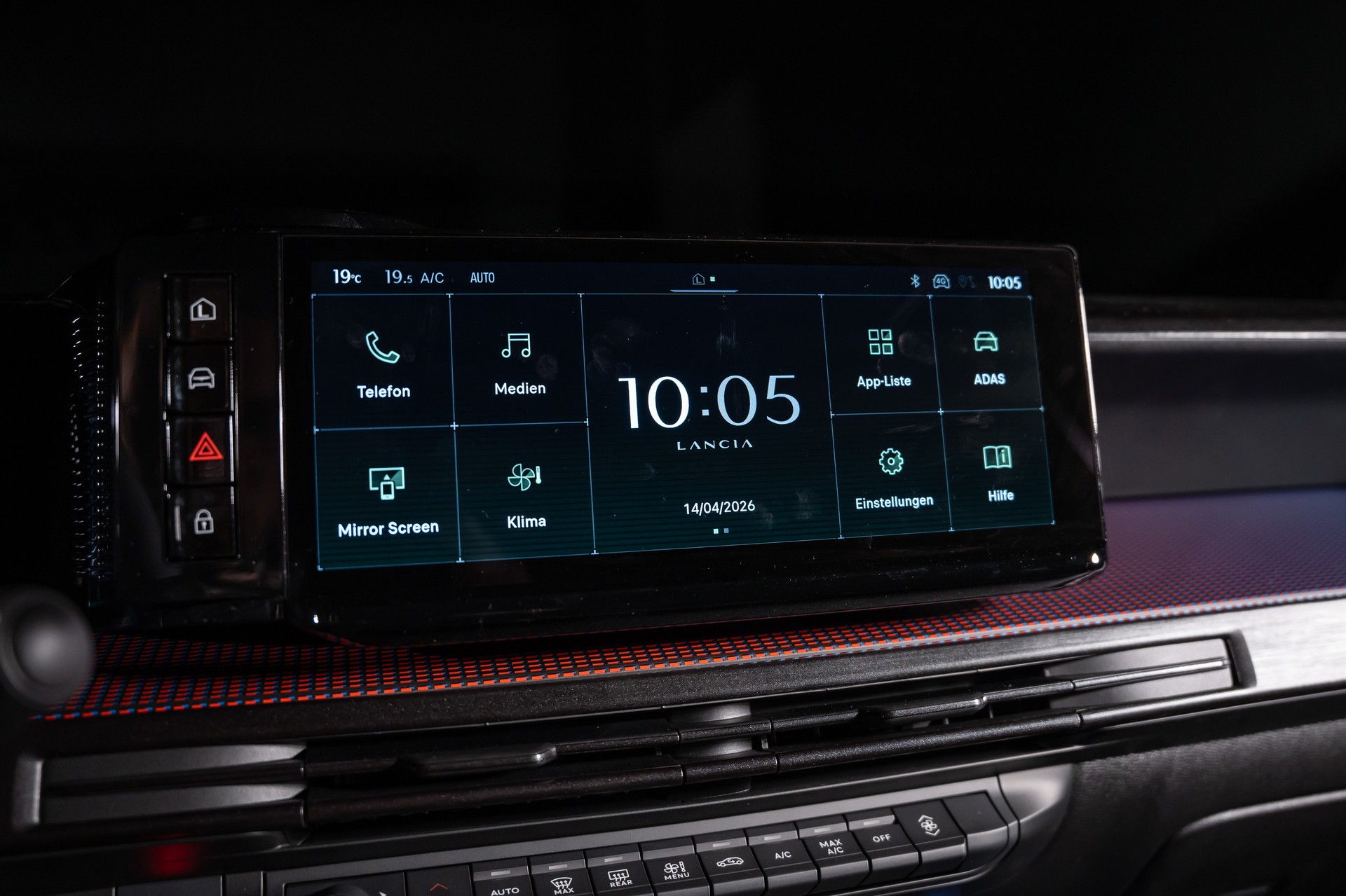 LANCIA Ypsilon 1.2 HF Line-image-28