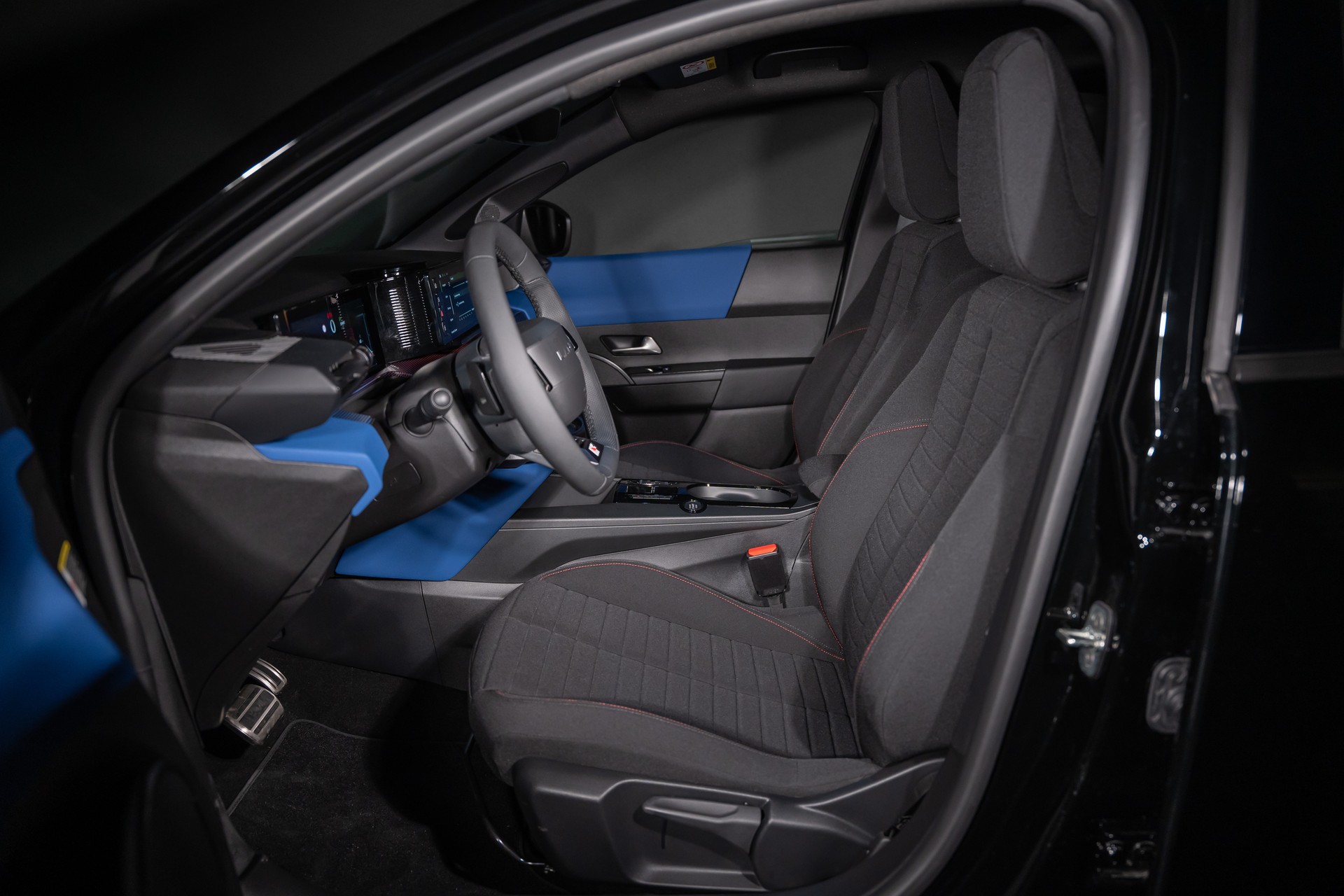 LANCIA Ypsilon 1.2 HF Line-image-9