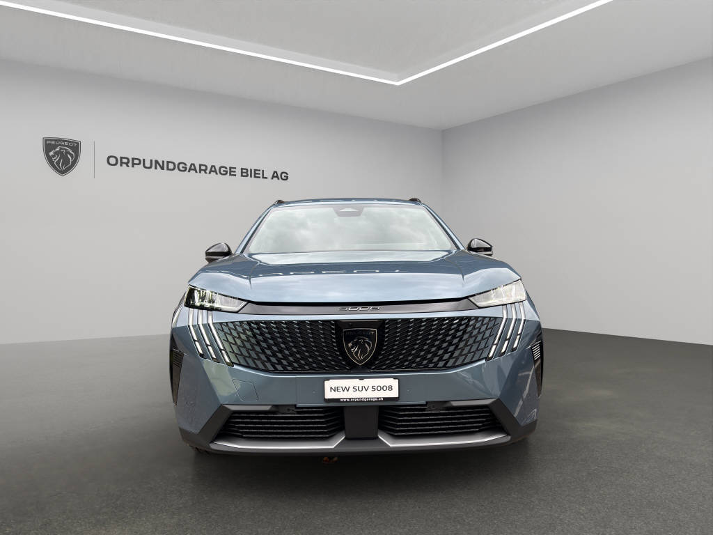 PEUGEOT 5008 e-Allure-showroom-element-1