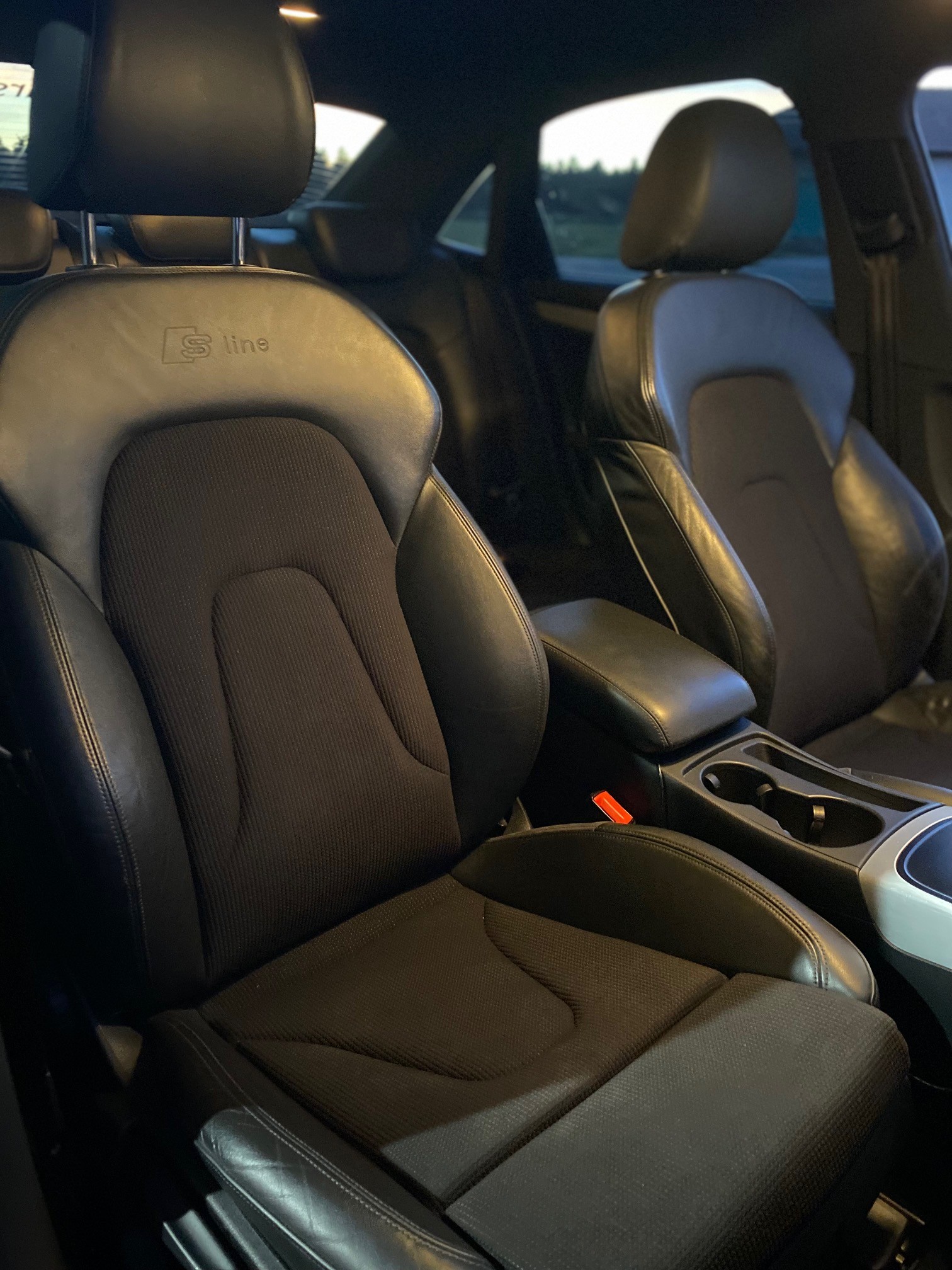 AUDI A4 Limousine 2.0 TDI-image-19