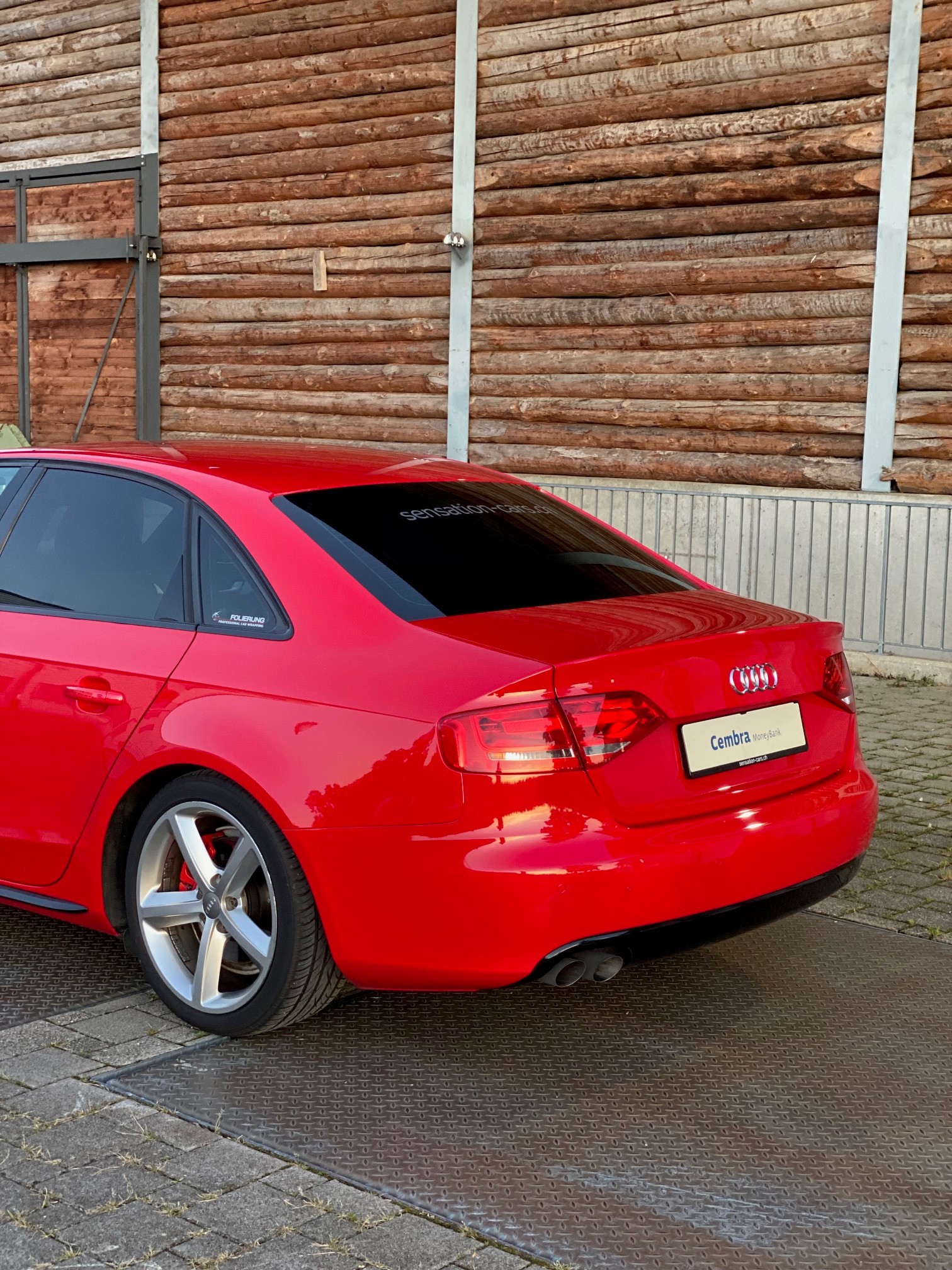 AUDI A4 Limousine 2.0 TDI-image-6