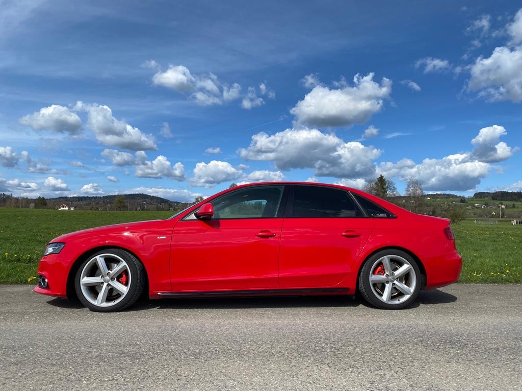AUDI A4 Limousine 2.0 TDI-image-13
