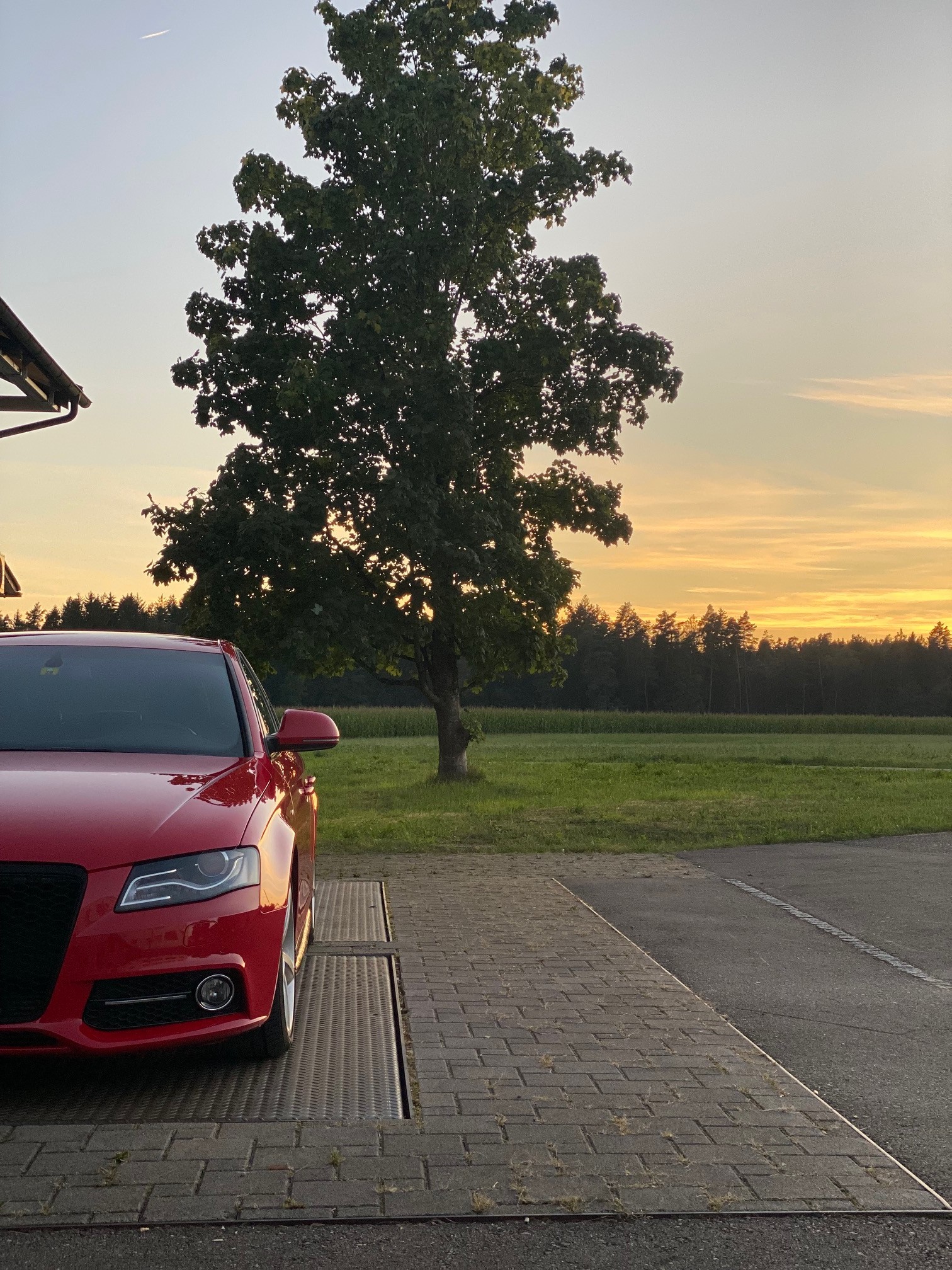 AUDI A4 Limousine 2.0 TDI-showroom-element-2