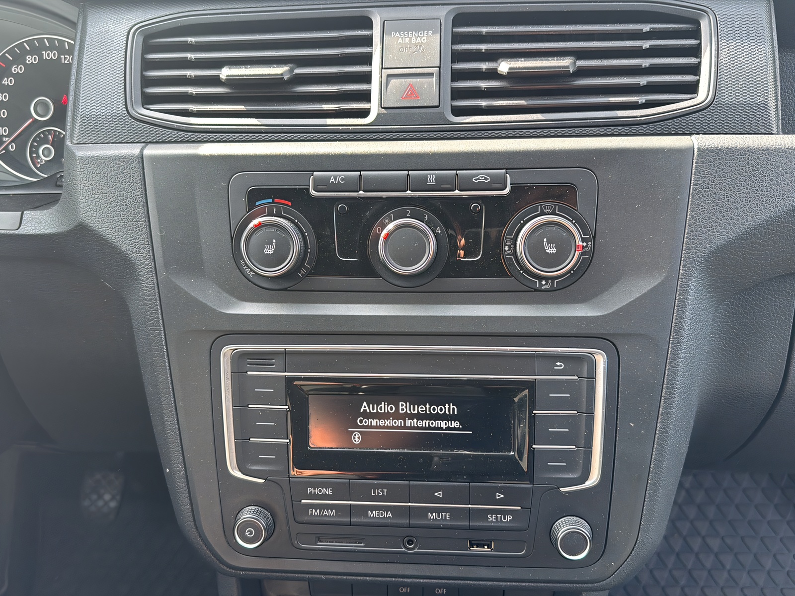 VW CADDY-image-13