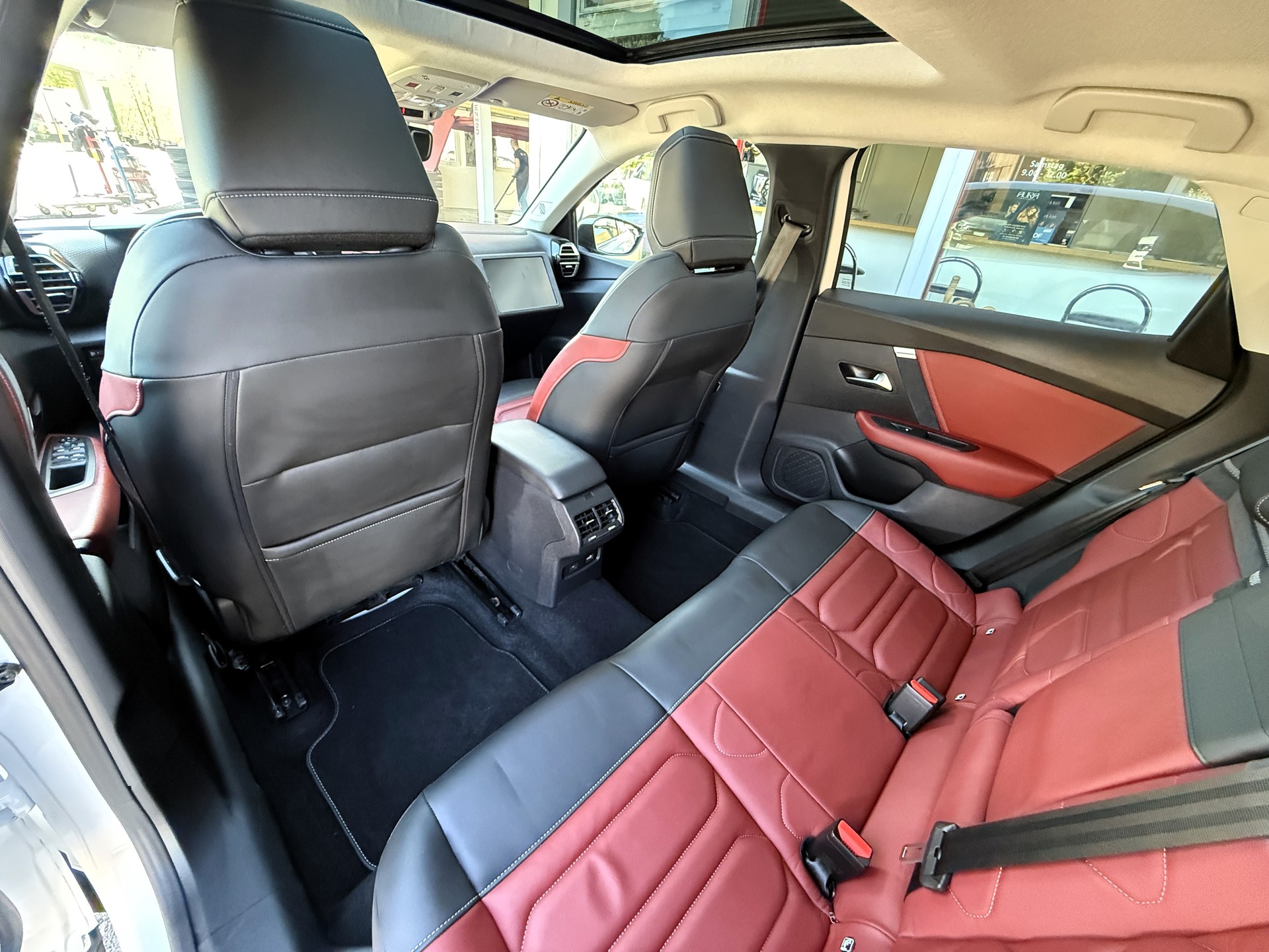 CITROEN C4 1.5 BlueHDi Shine Pack EAT8-image-9