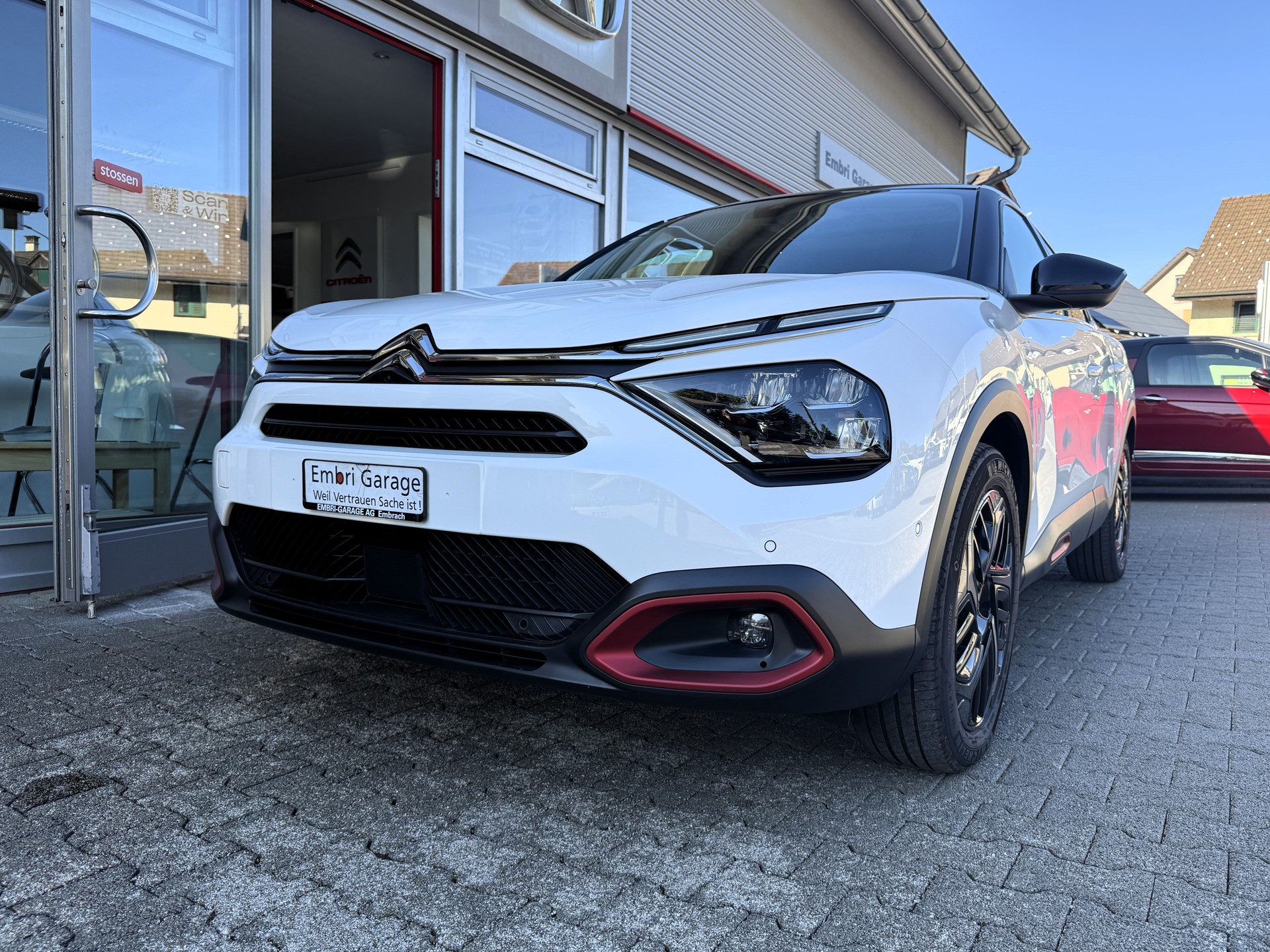 CITROEN C4 1.5 BlueHDi Shine Pack EAT8-image-2