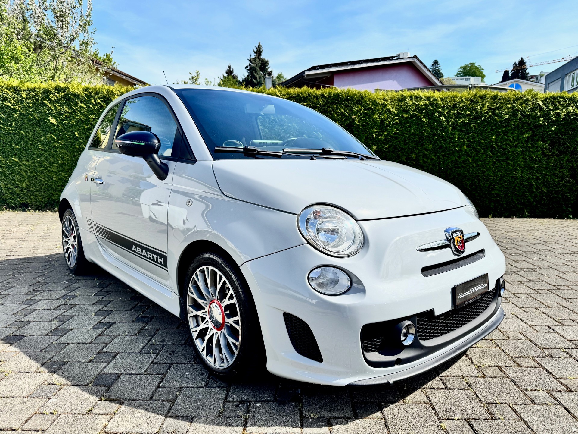 FIAT 500 1.4 16V Turbo Abarth-showroom-element-2