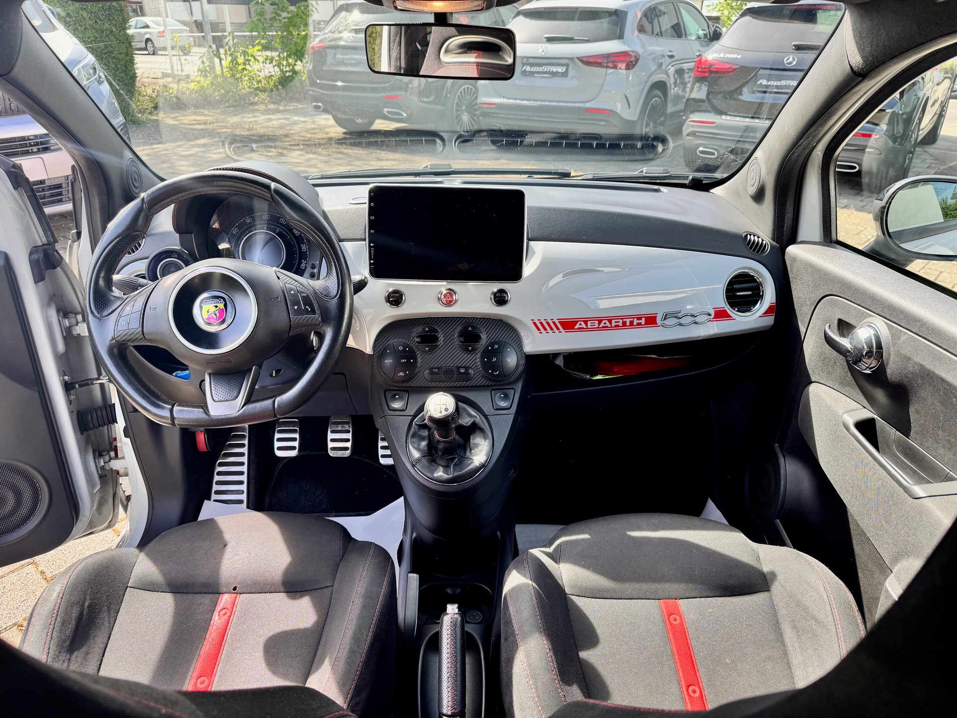 FIAT 500 1.4 16V Turbo Abarth-image-7