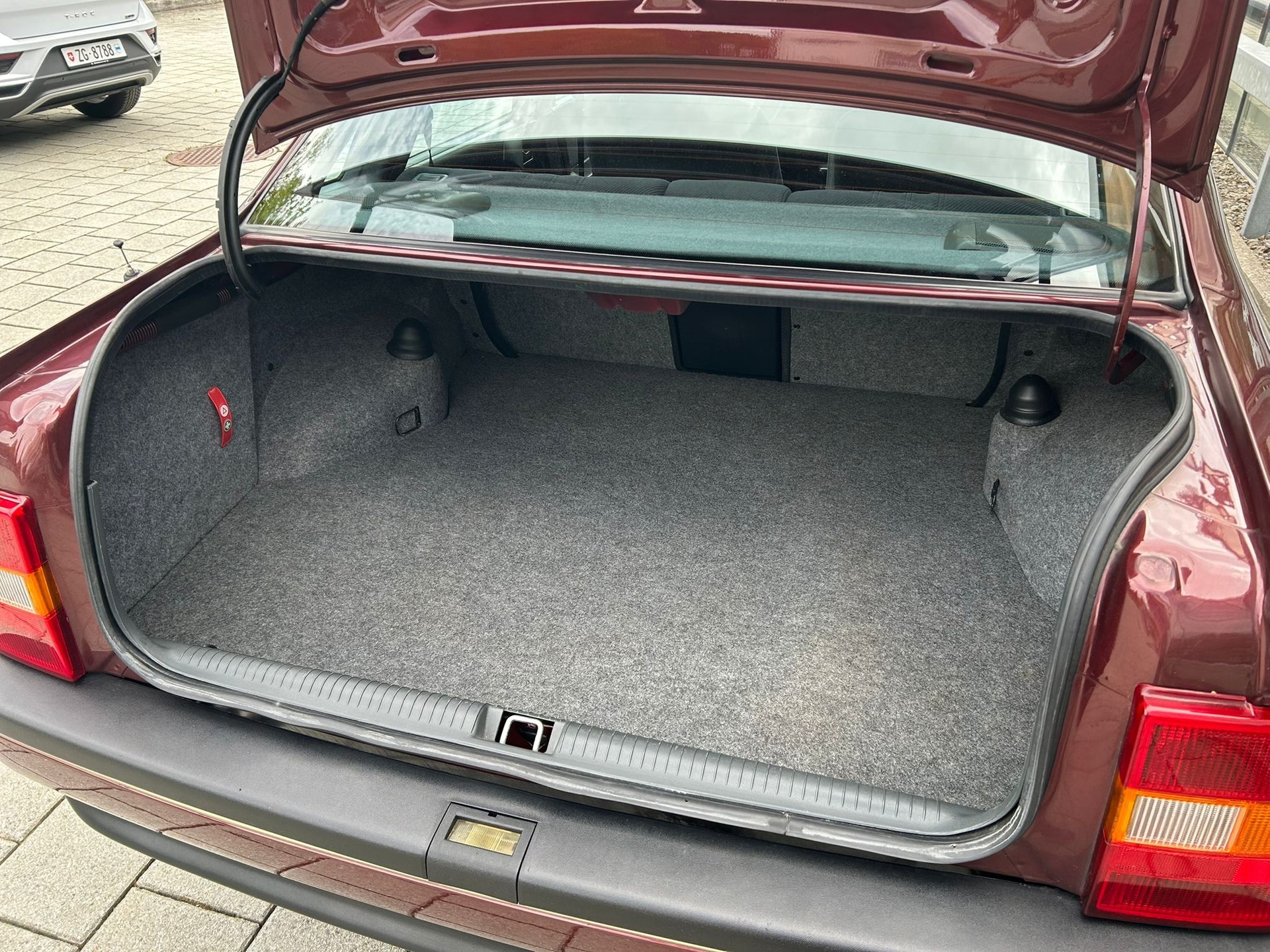 OPEL Vectra 2.0i GL 4x4-image-12