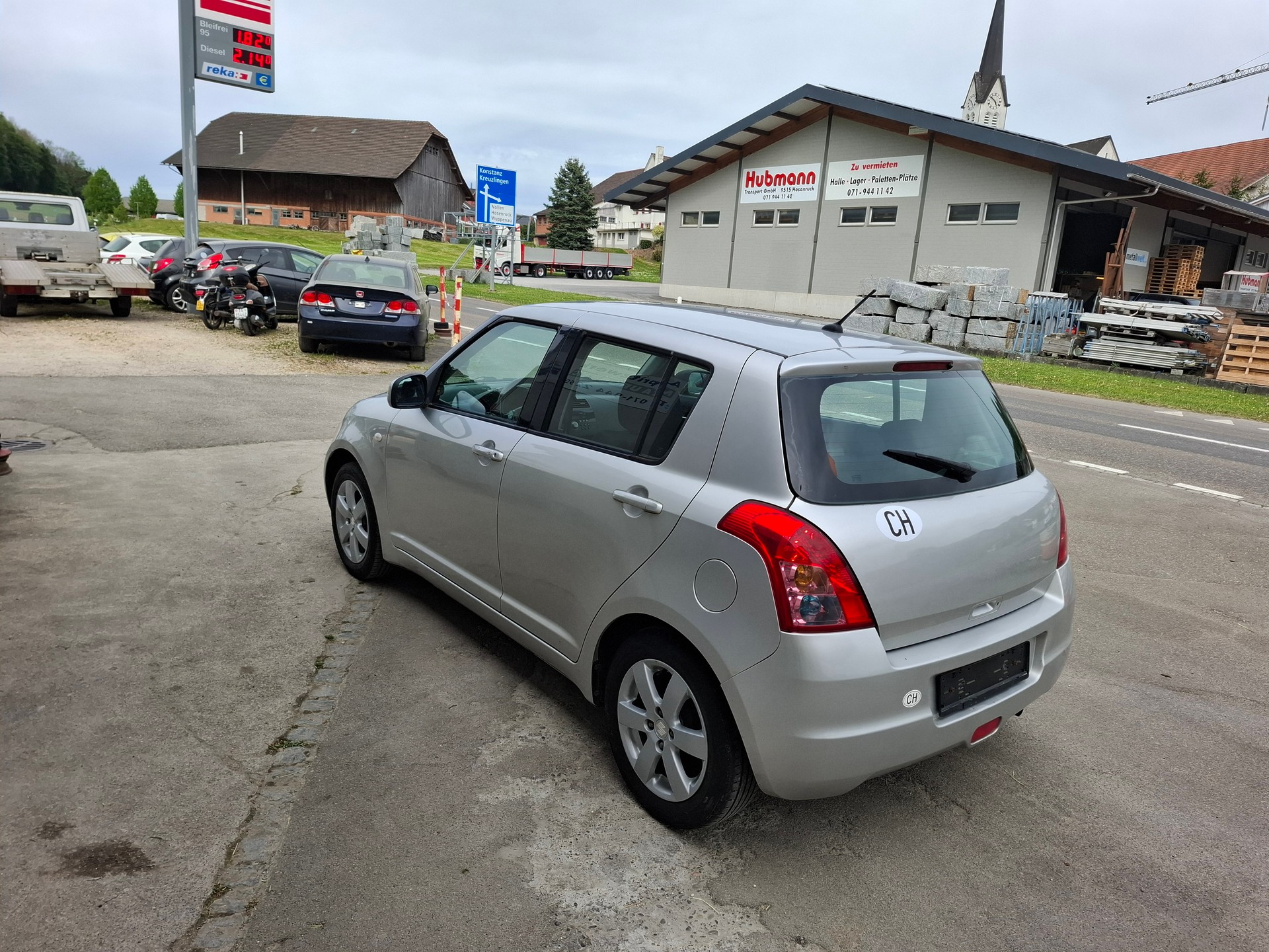 SUZUKI Swift 1.3i 16V GL-image-4